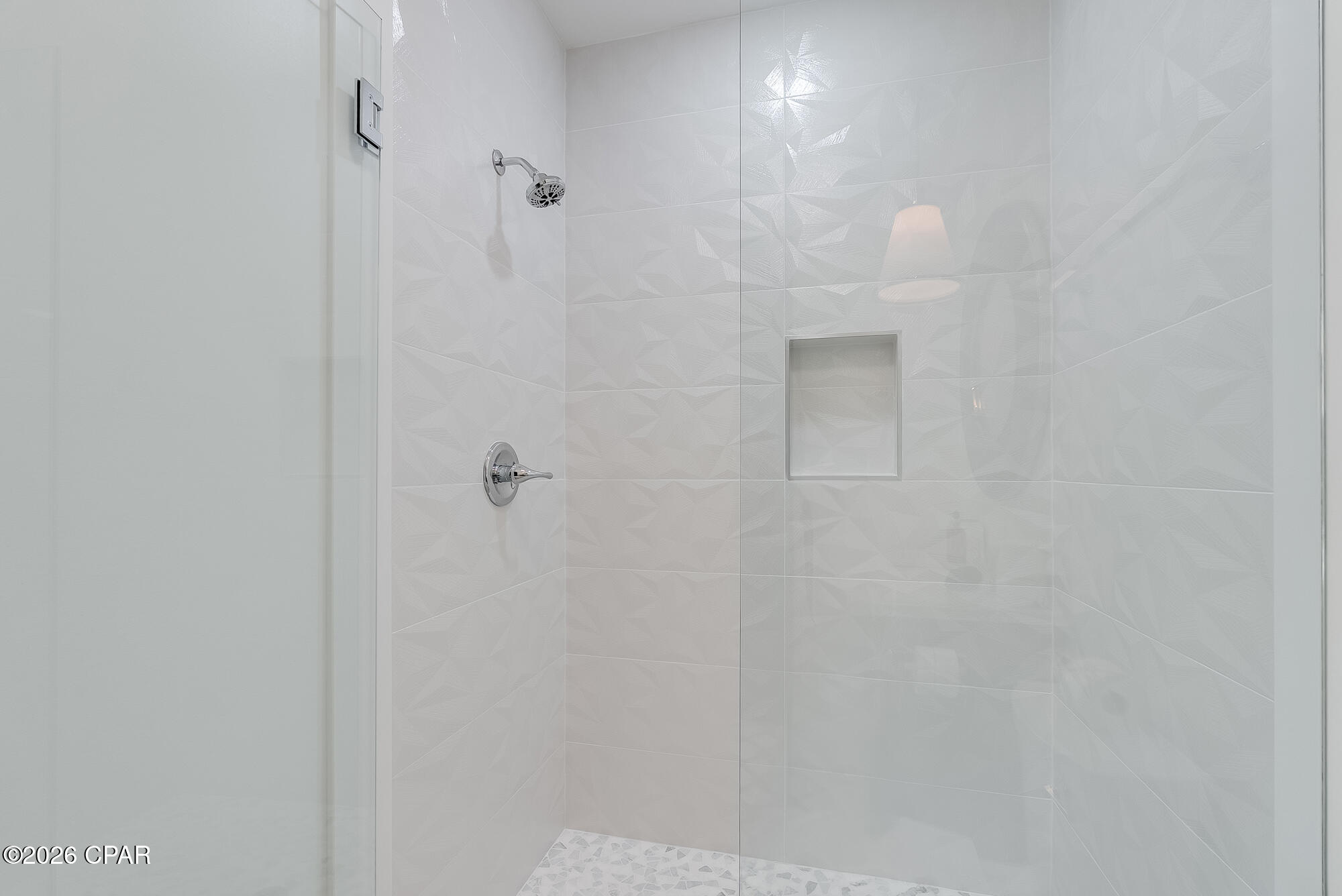 Listing photo id 32 for 212 George C Wallace Boulevard