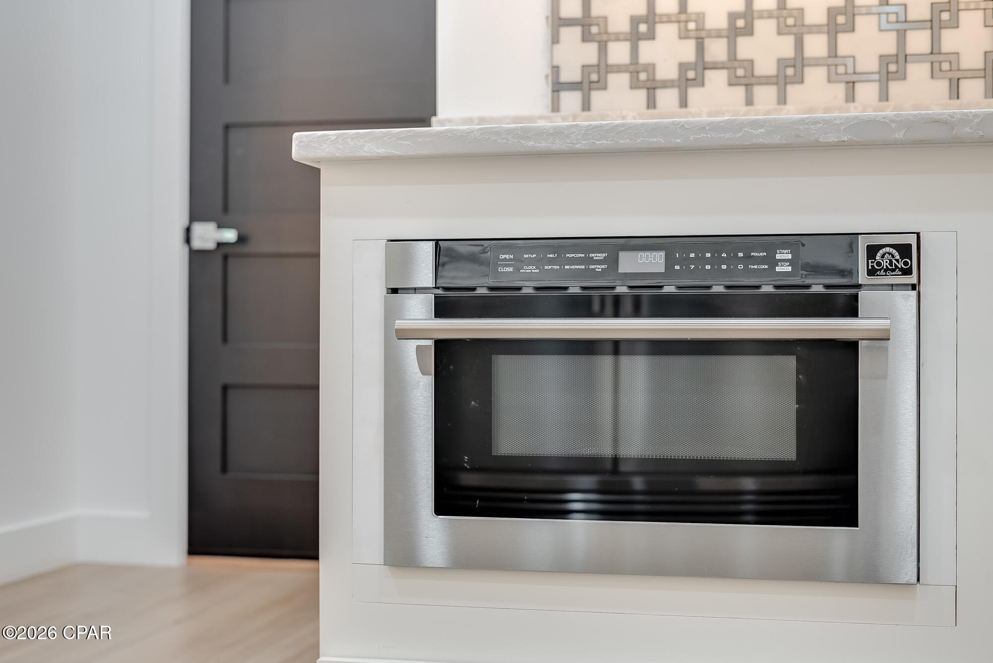 Listing photo id 43 for 212 George C Wallace Boulevard