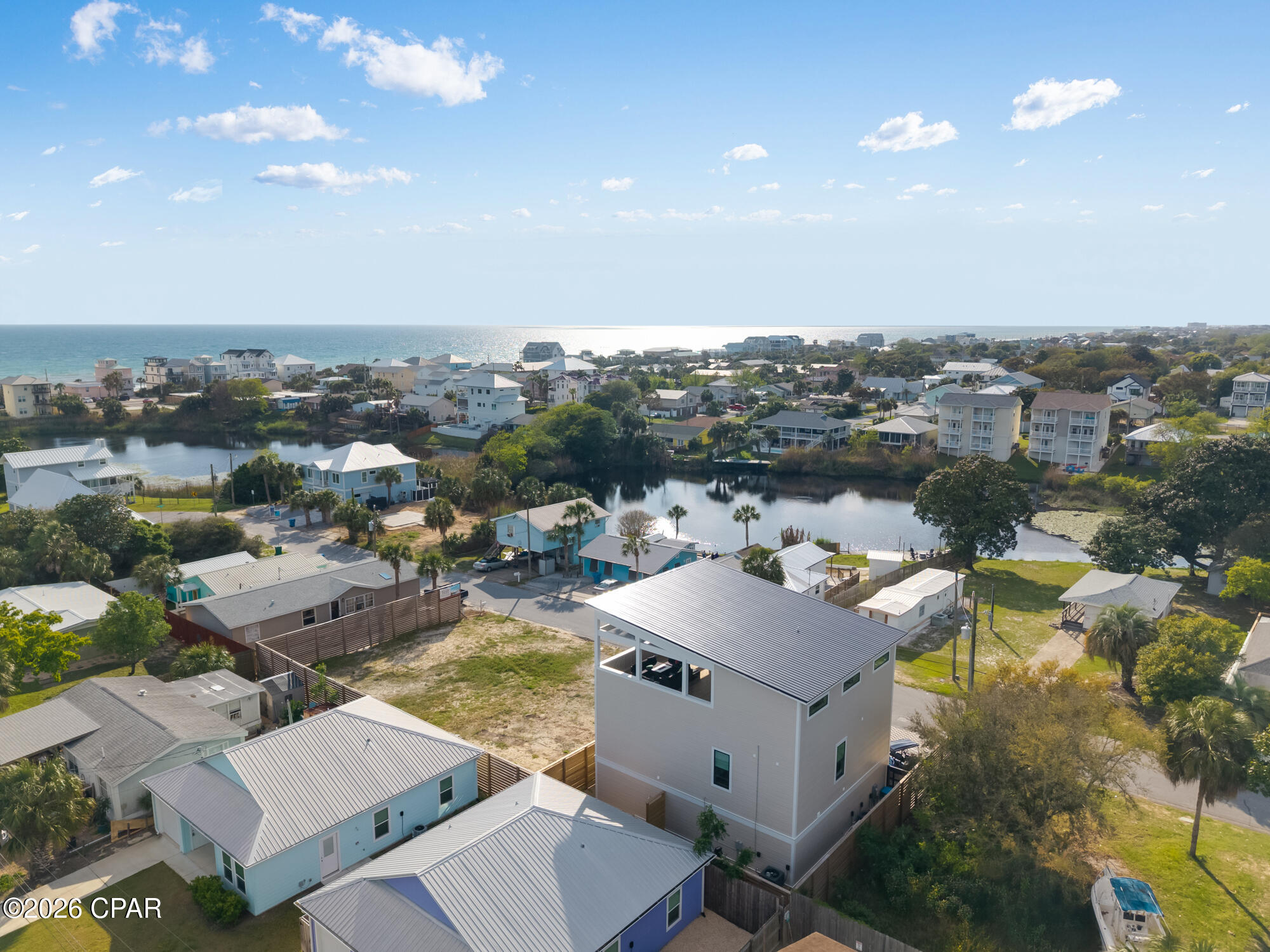 Listing photo id 51 for 212 George C Wallace Boulevard