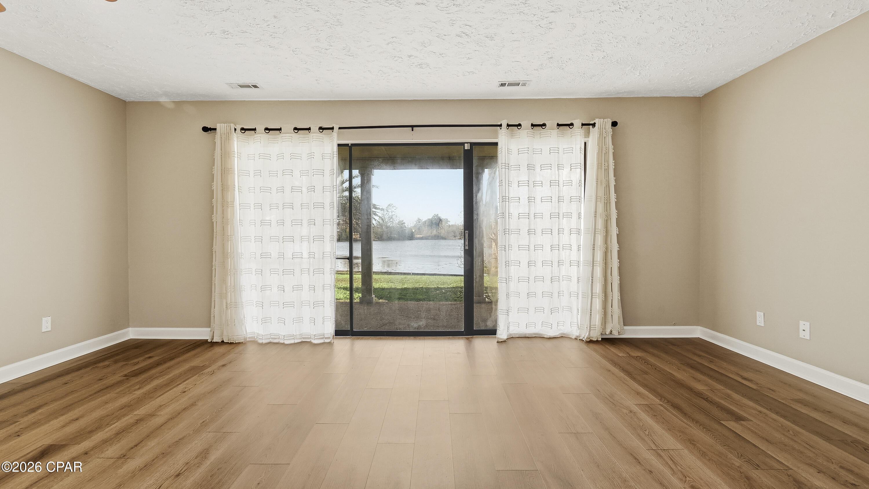 Image 13 For 1824 Mallard Drive C