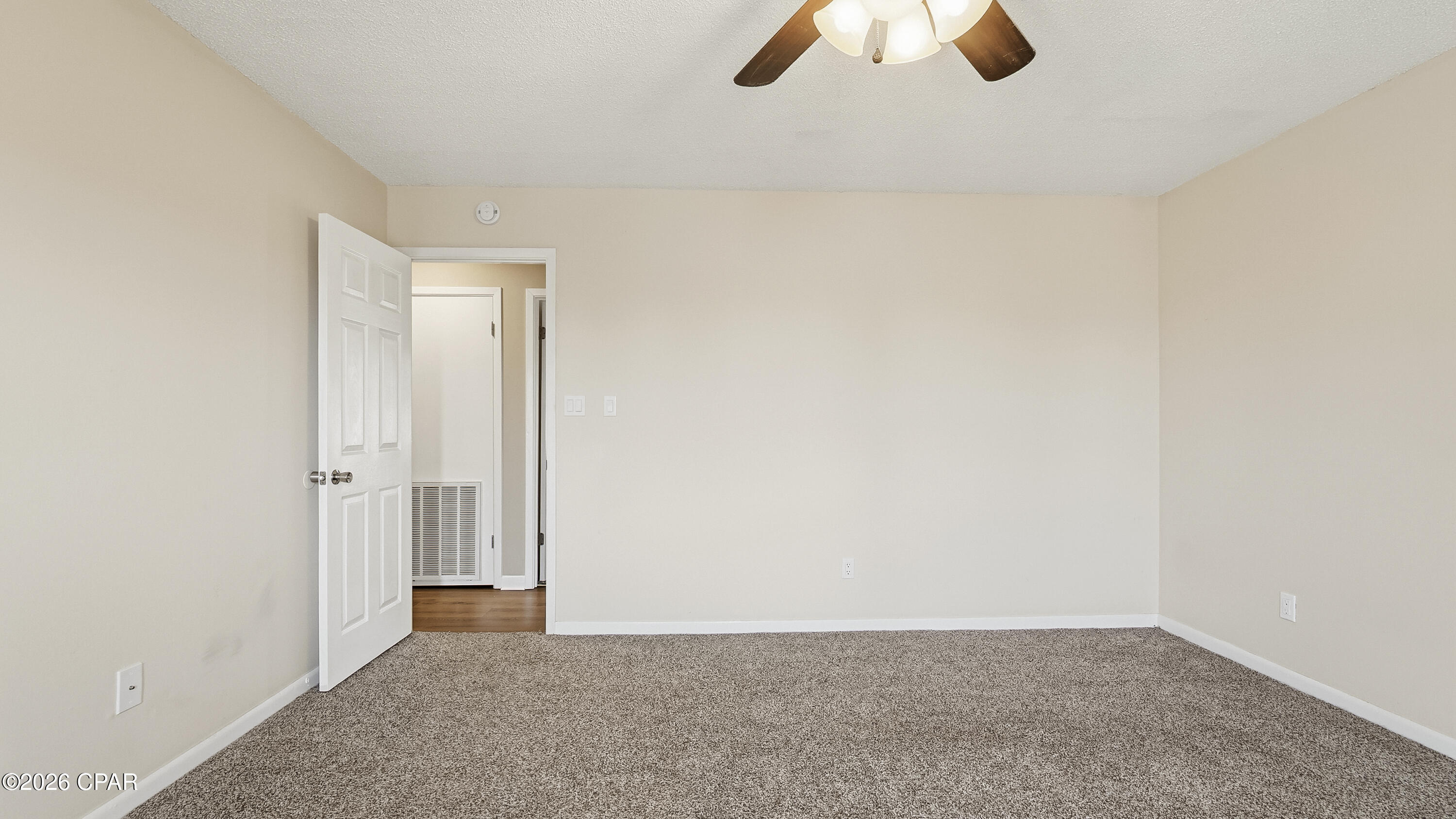 Image 33 For 1824 Mallard Drive C