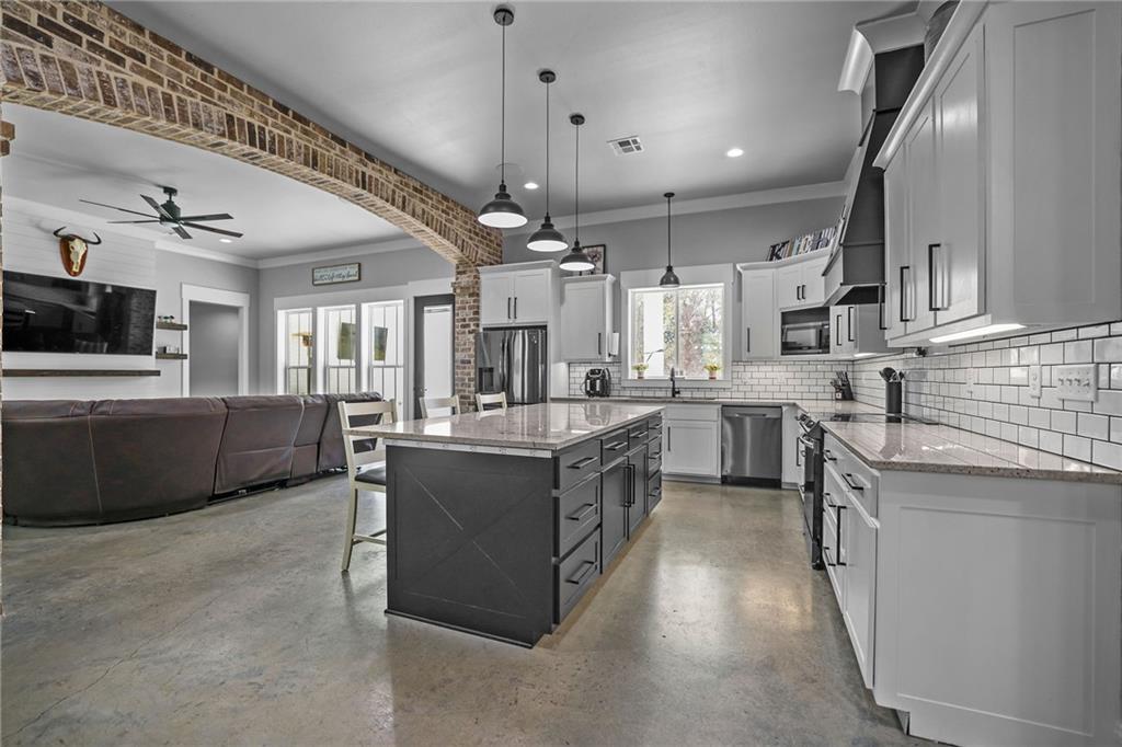 Homes for sale in Greenwell Springs, LA | 17045 Burks Ave, Greenwell Springs, LA 70739 | MLS# 2538462