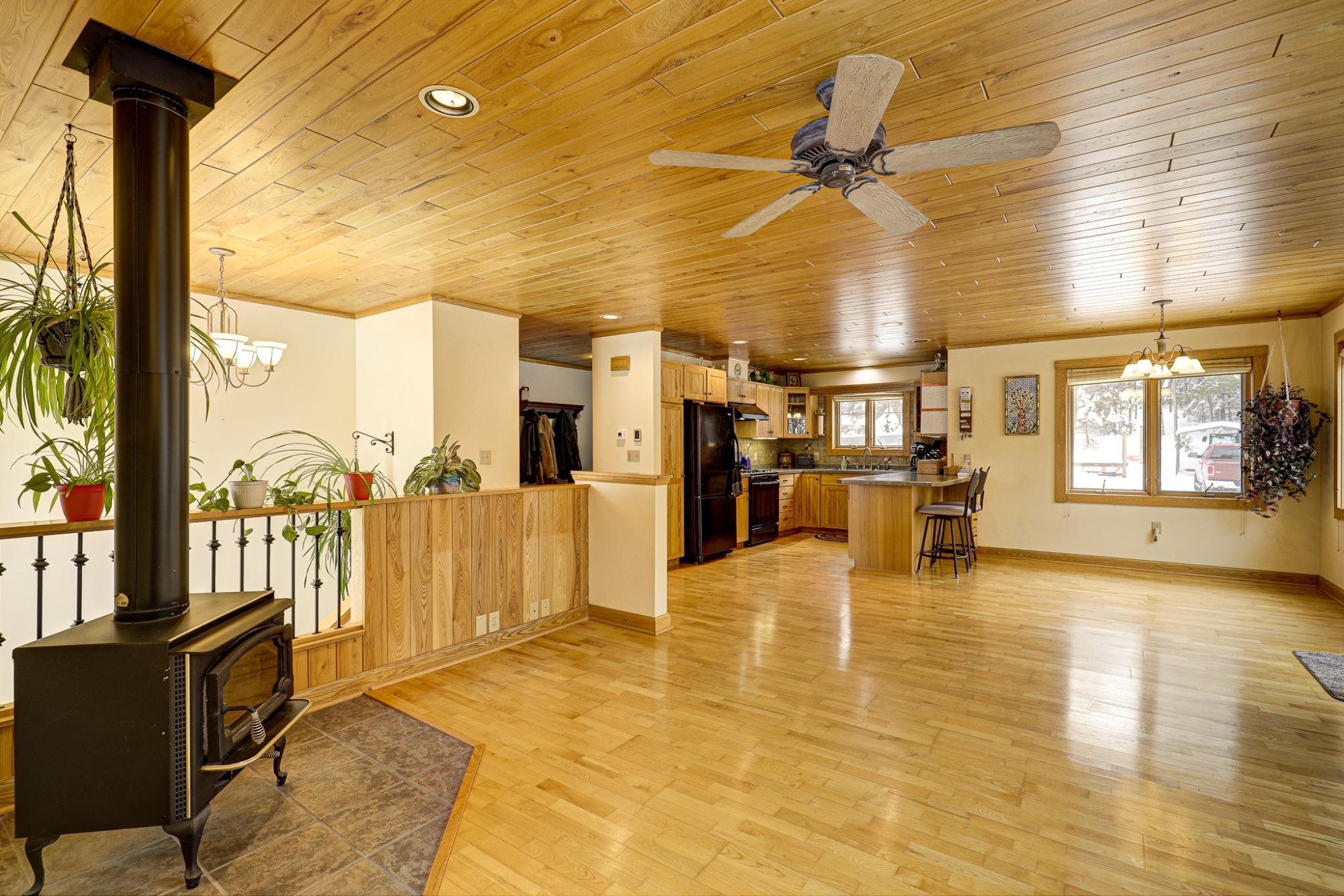 Undocumented Lake Property 2899 Hwy 17 Photo 10