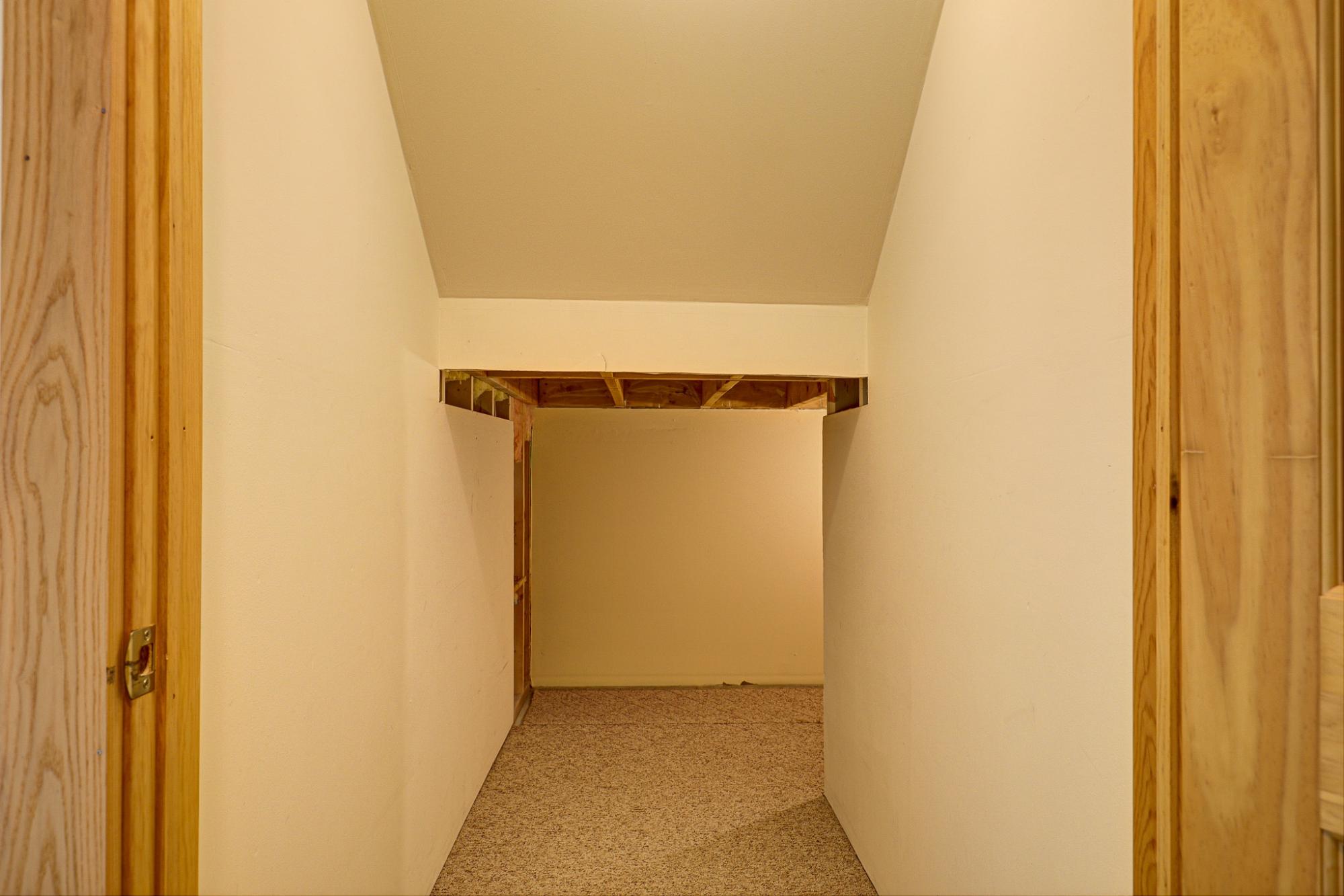 Undocumented Lake Property 2899 Hwy 17 Photo 23