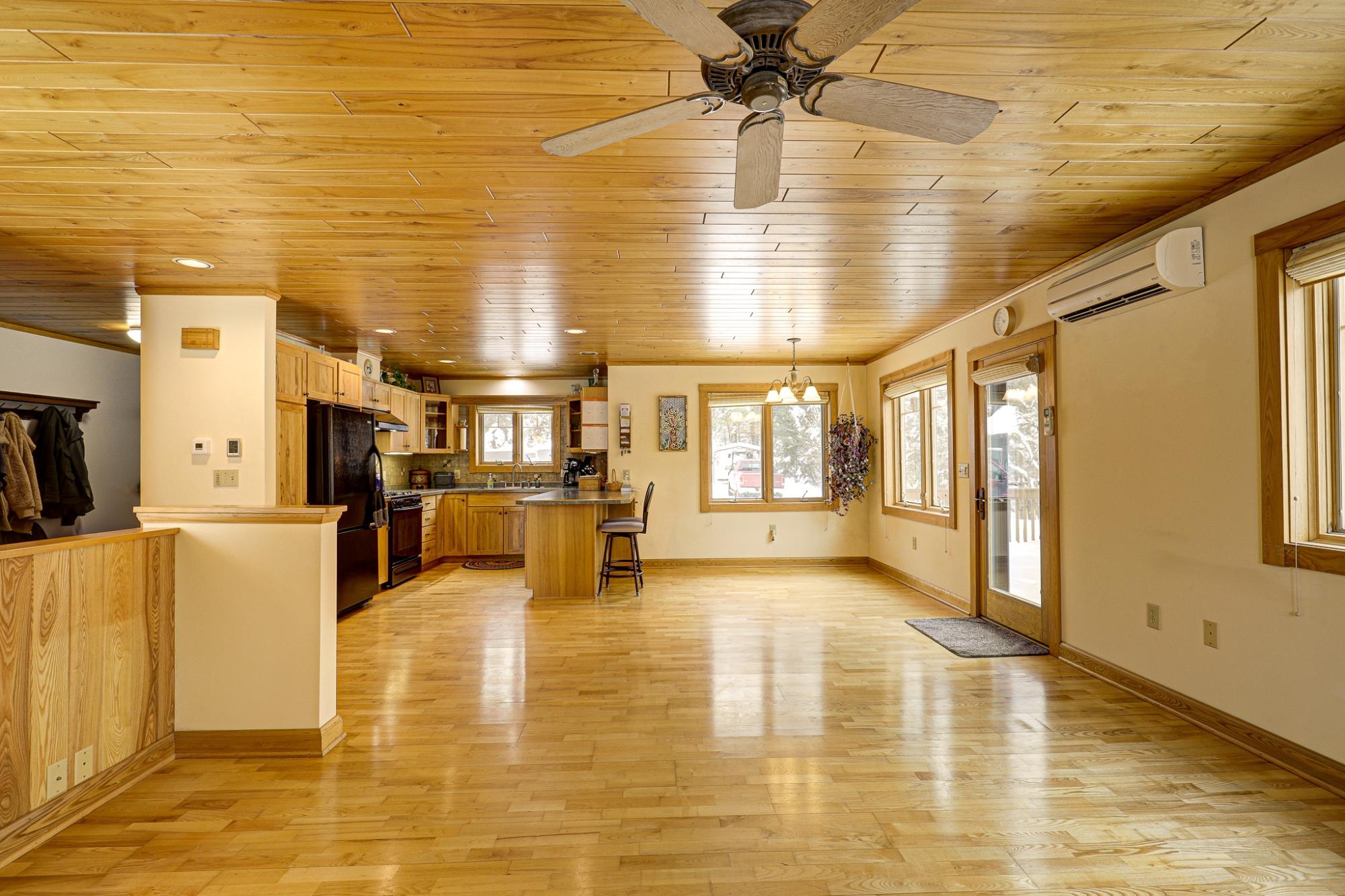 River Property Property 2899 Hwy 17 Photo 9