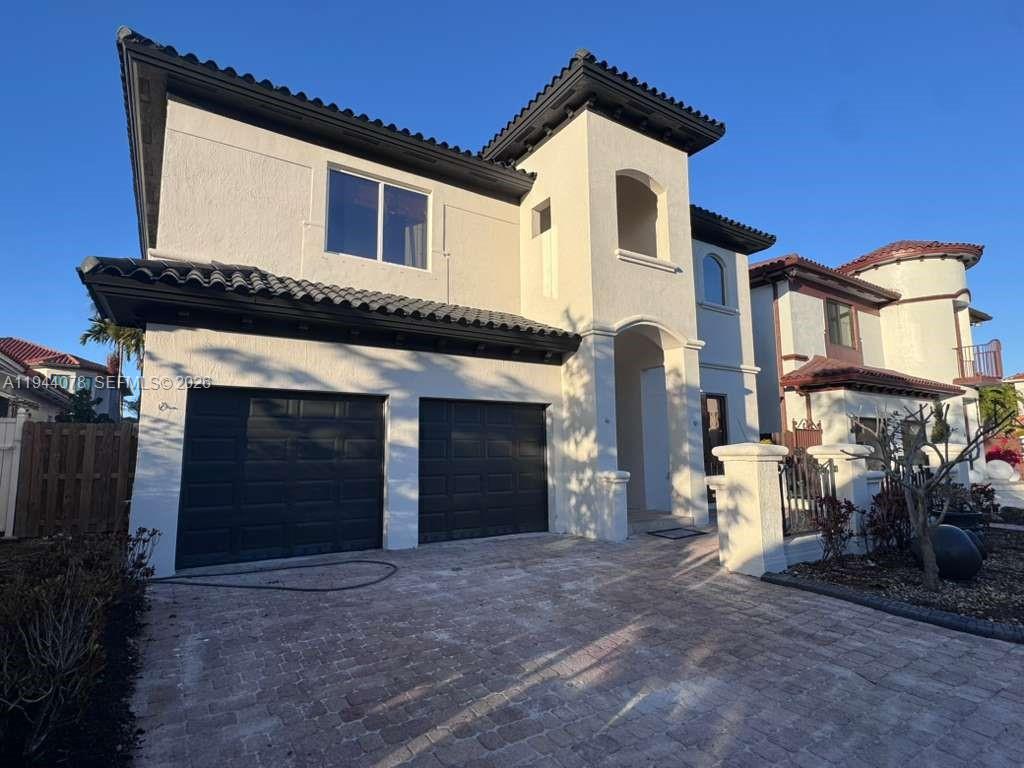 A B At Tamiami Trail Phas