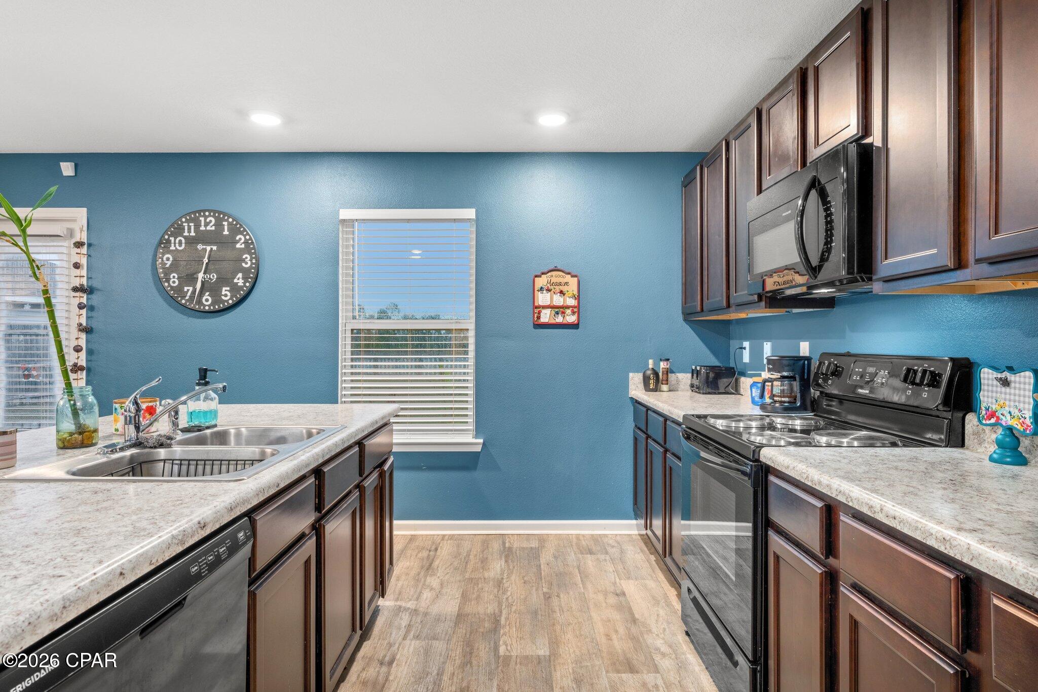Image 12 For 7115 Hatteras Boulevard