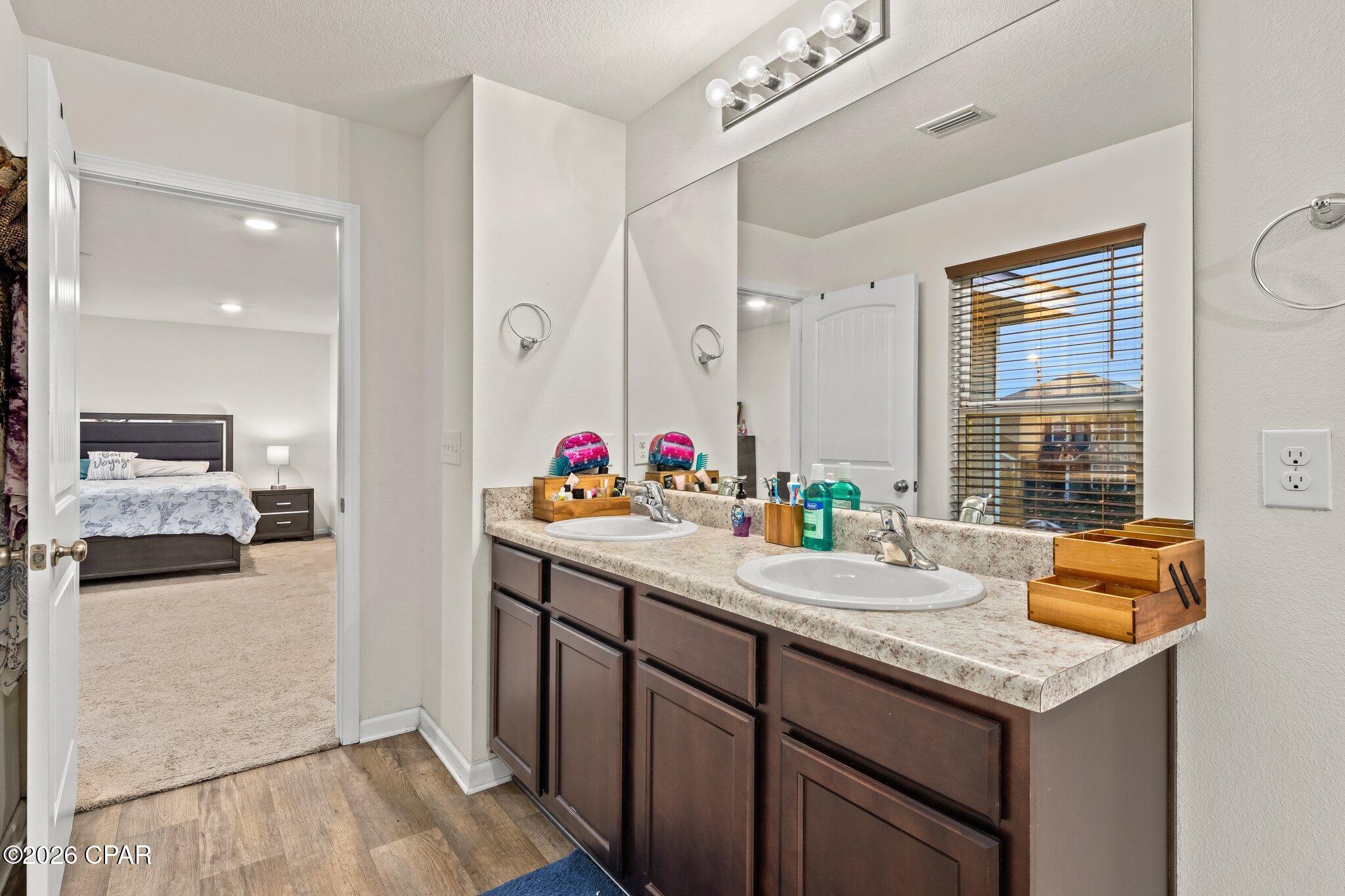 Image 26 For 7115 Hatteras Boulevard