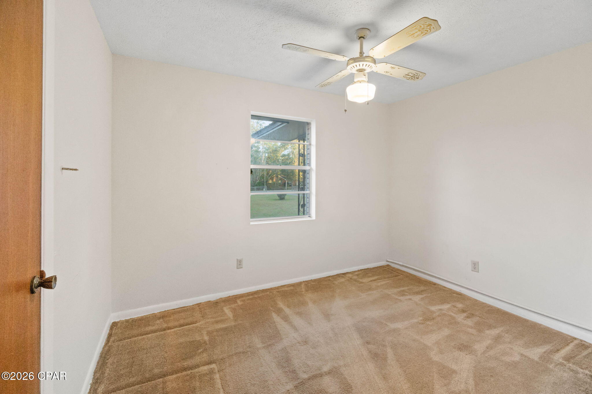 Image 16 For 936 Carol Court