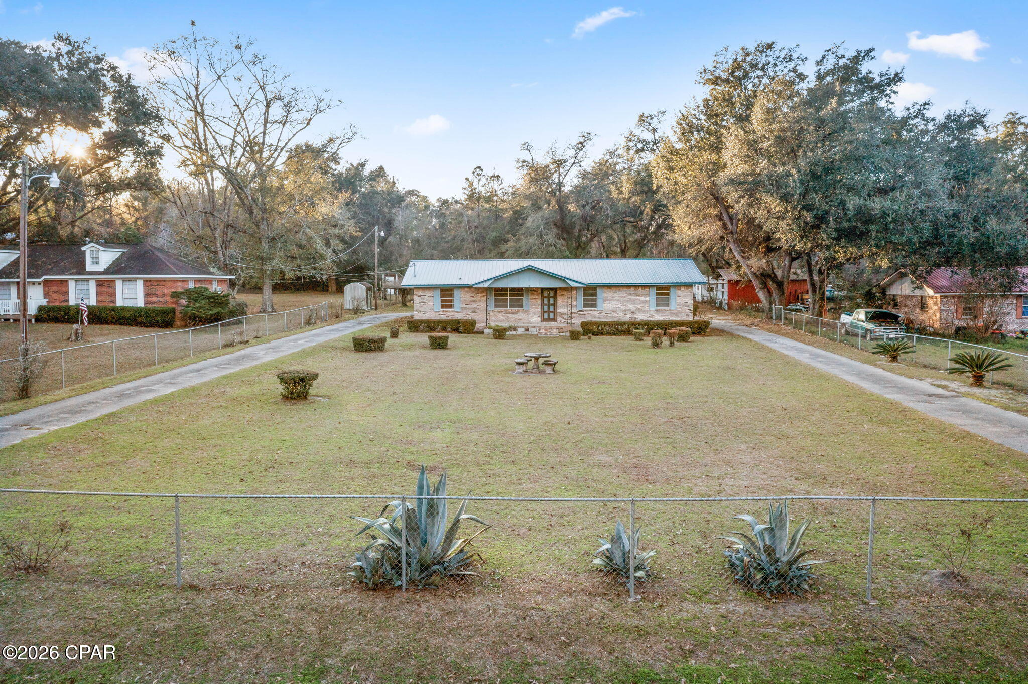 Image 24 For 936 Carol Court