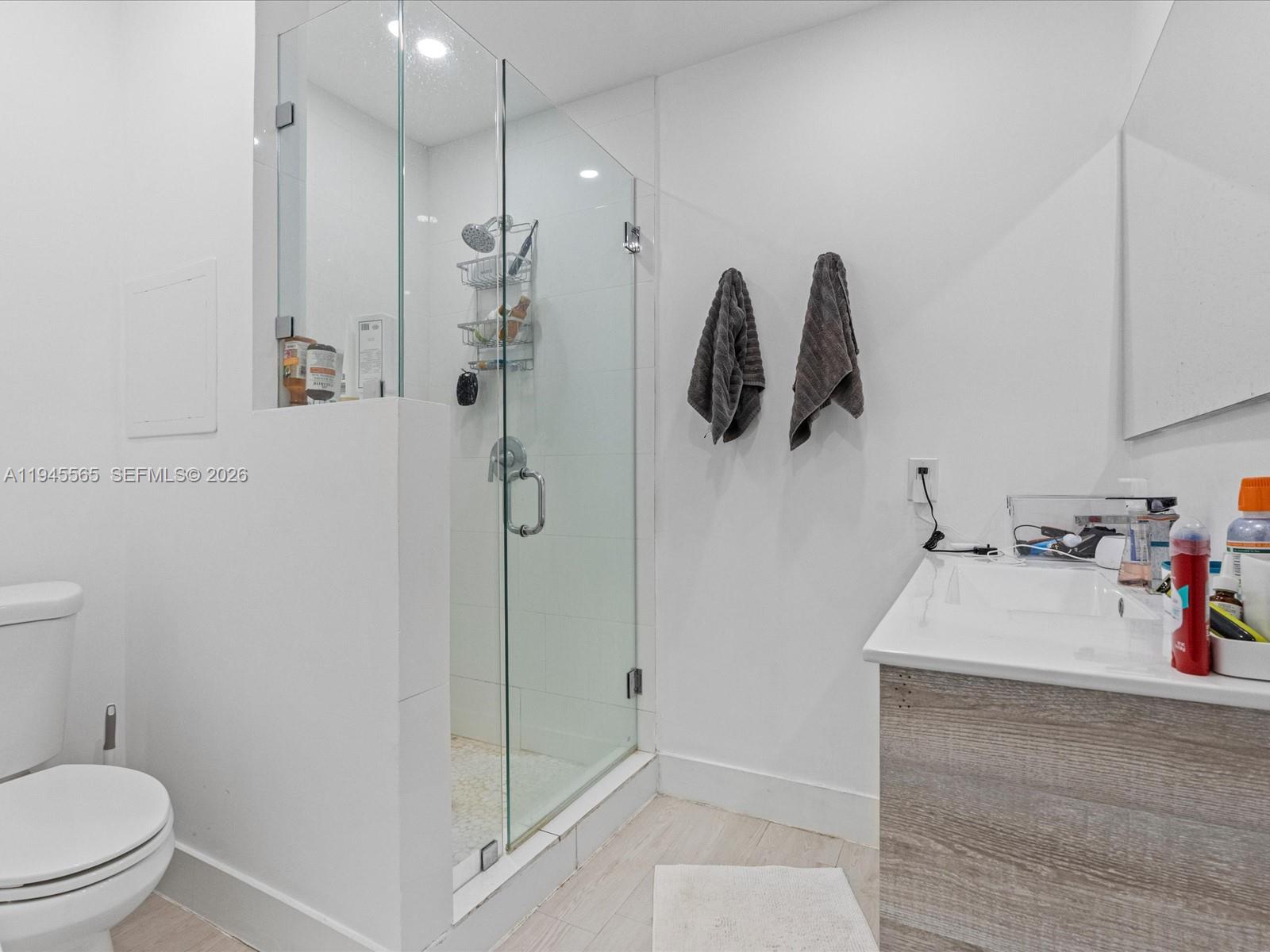 5265 SW 78th St, Miami FL 33143