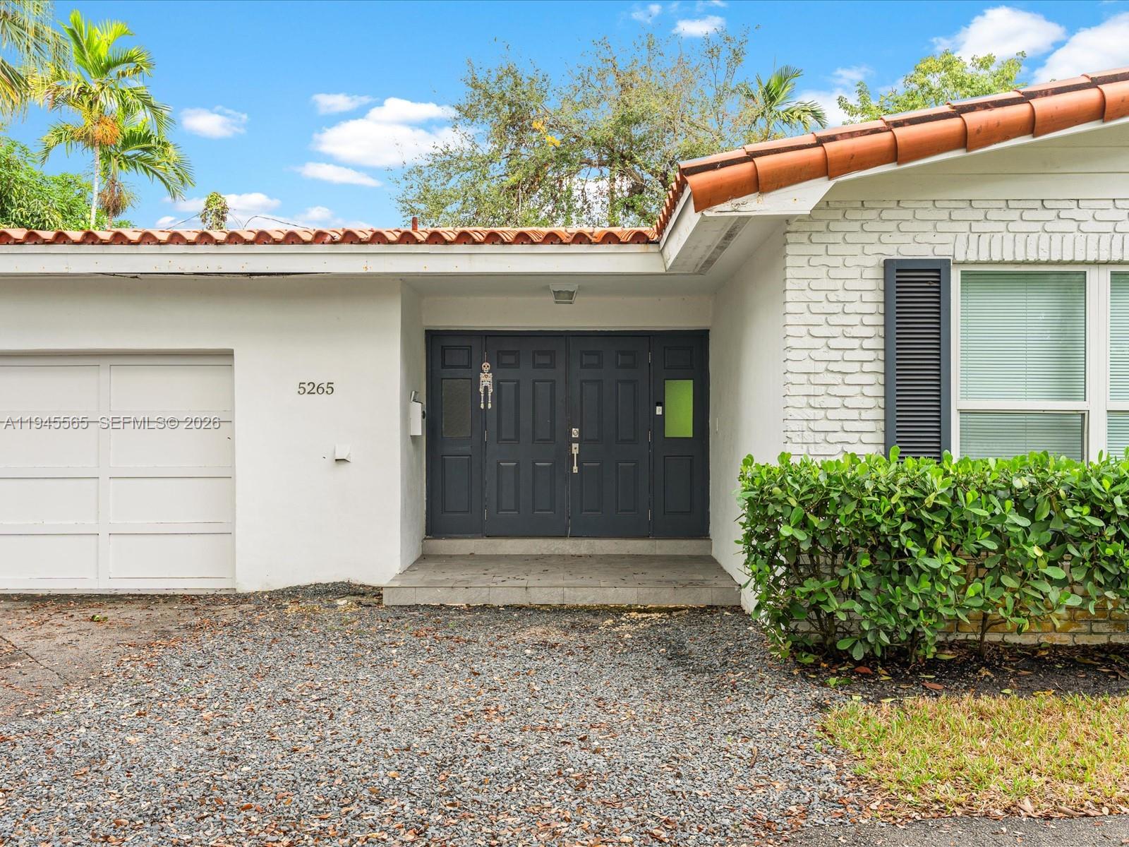 5265 SW 78th St, Miami FL 33143