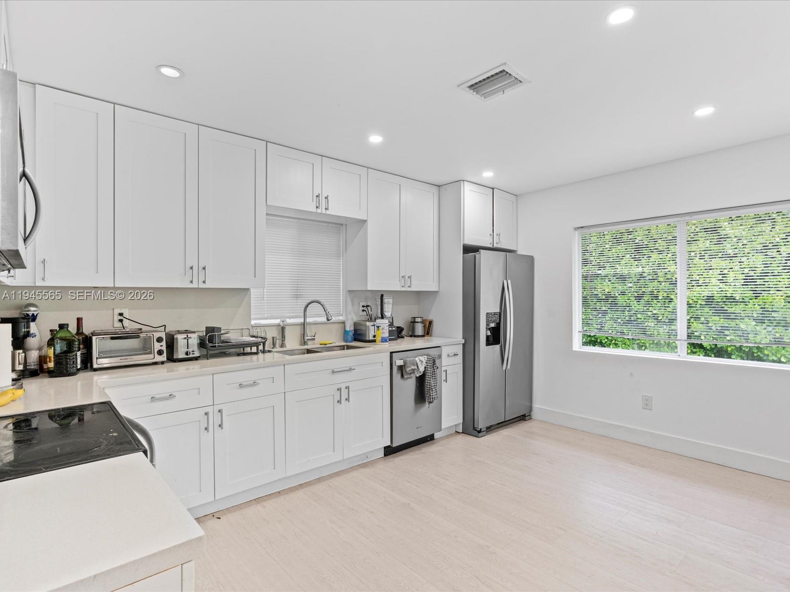 5265 SW 78th St, Miami FL 33143