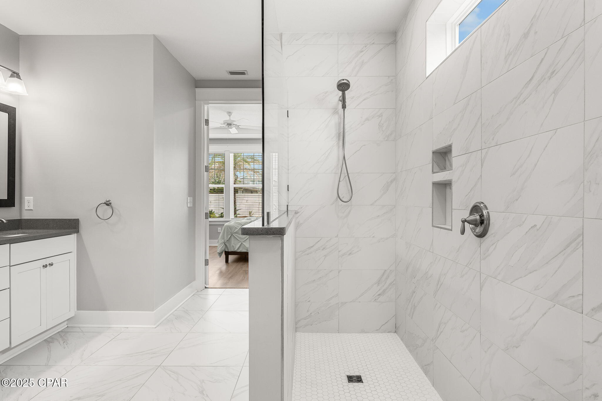 Image 15 For 2013 Warbler Street