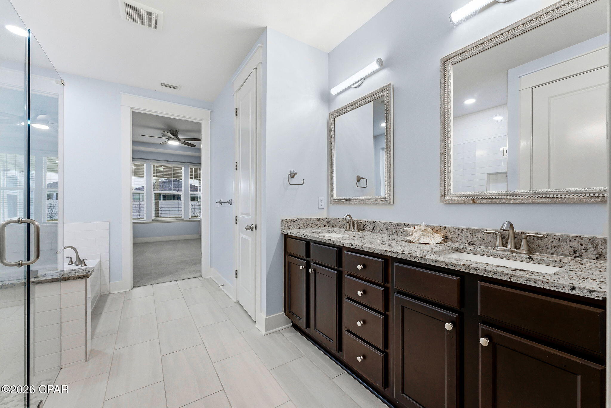 Listing photo id 18 for 1712 Daffodil Street