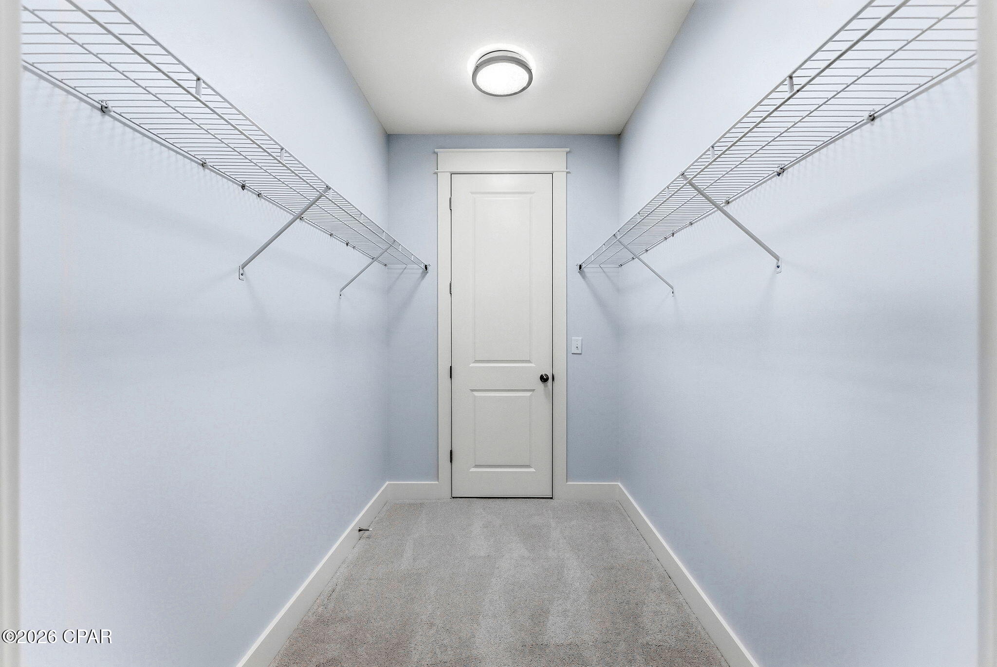 Listing photo id 29 for 1712 Daffodil Street