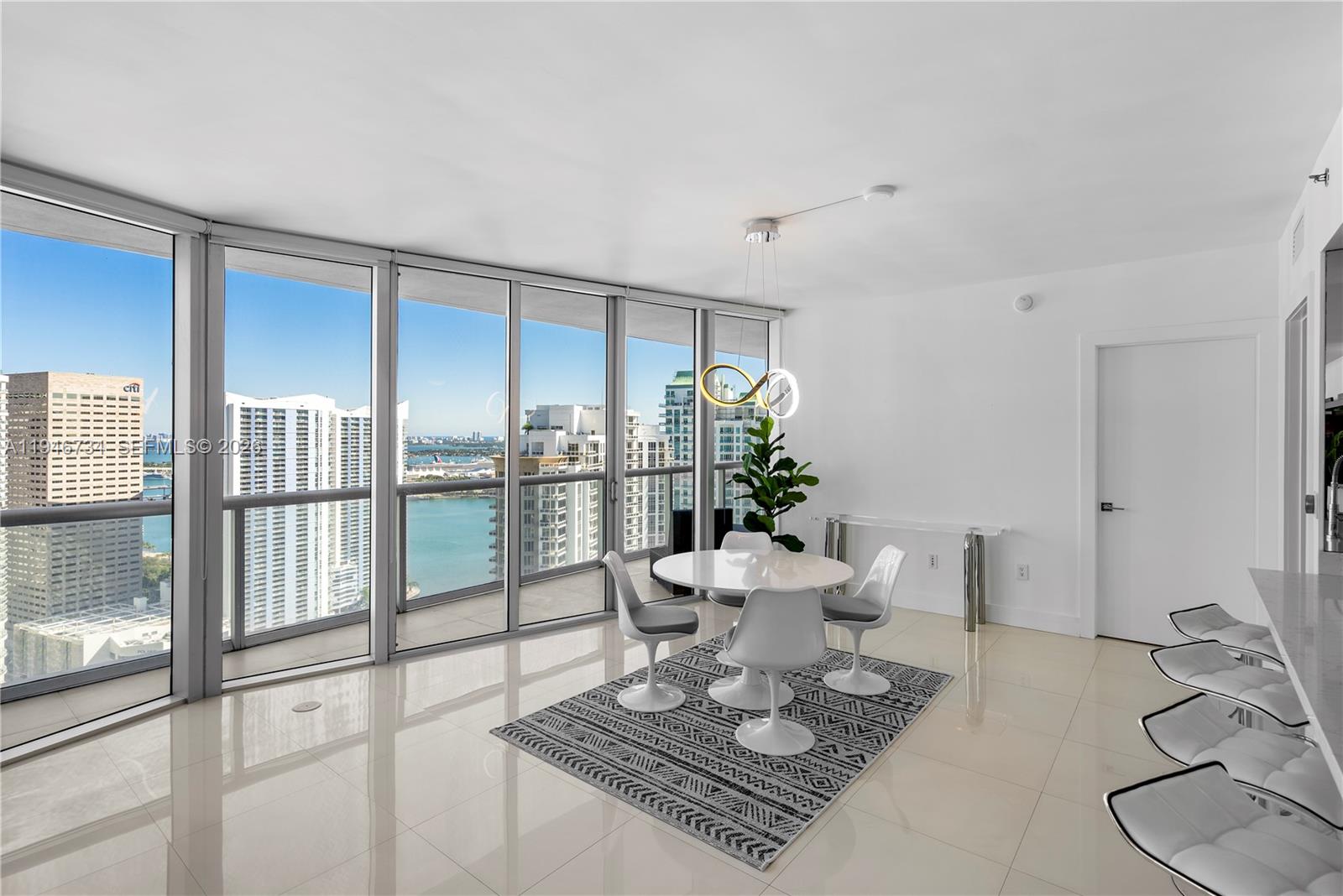 Icon Brickell No Two