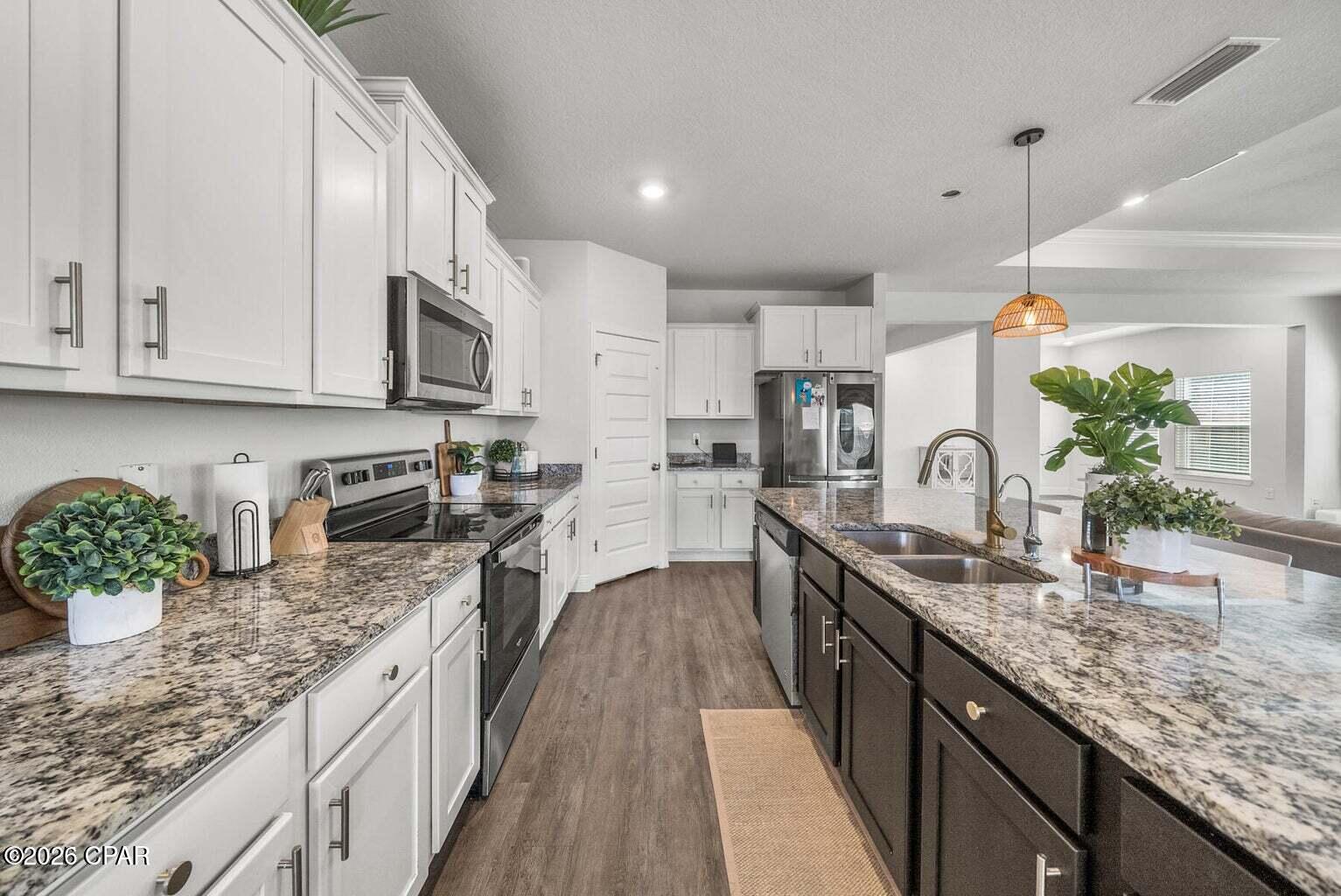 Image 10 For 4765 Rosemary