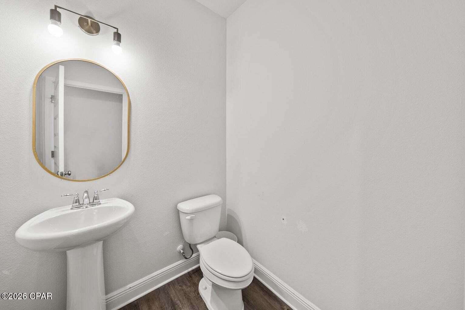 Image 24 For 4765 Rosemary