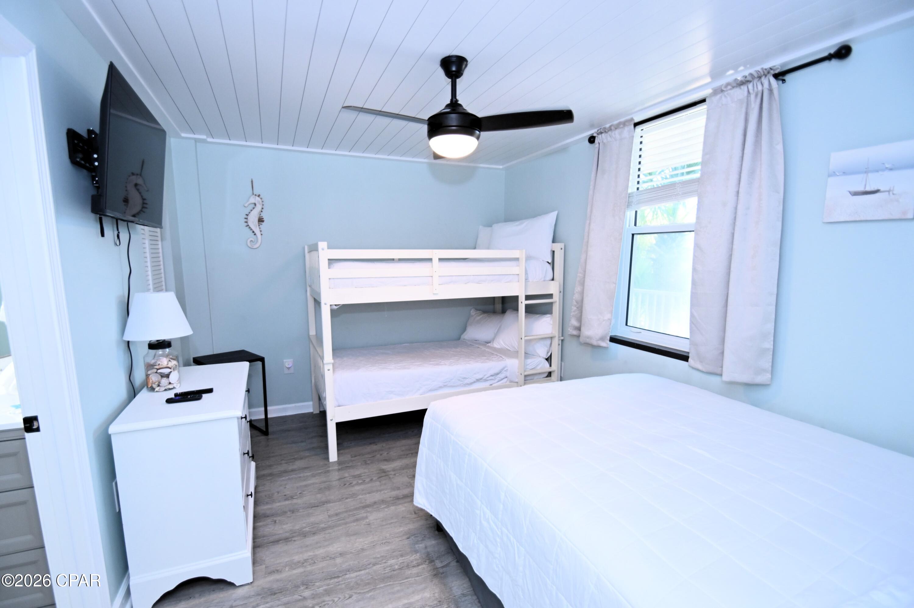 Image 13 For 7205 Thomas Drive C203