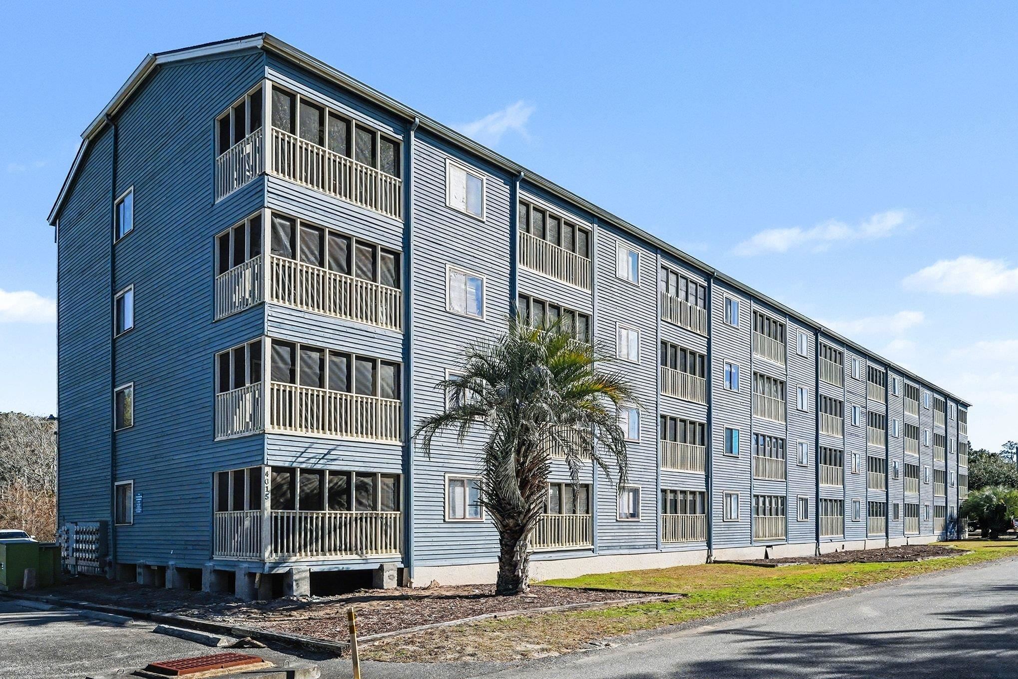 4015 Fairway Dr. UNIT 404A Little River, SC 29566