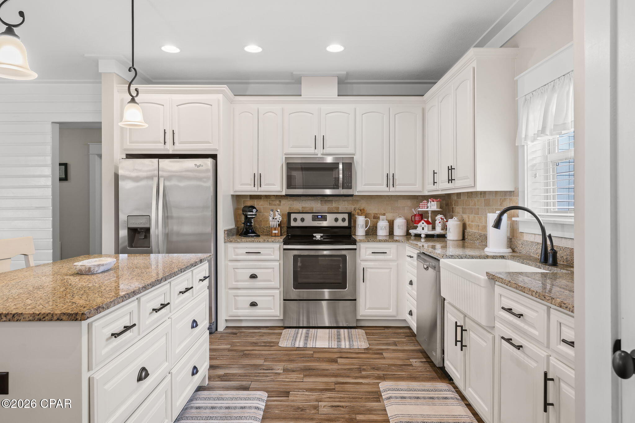 Listing photo id 13 for 4501 Tender Creek Cove