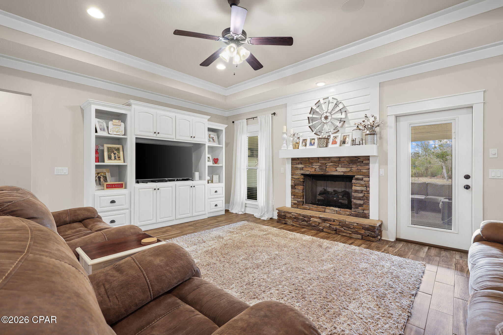 Listing photo id 8 for 4501 Tender Creek Cove