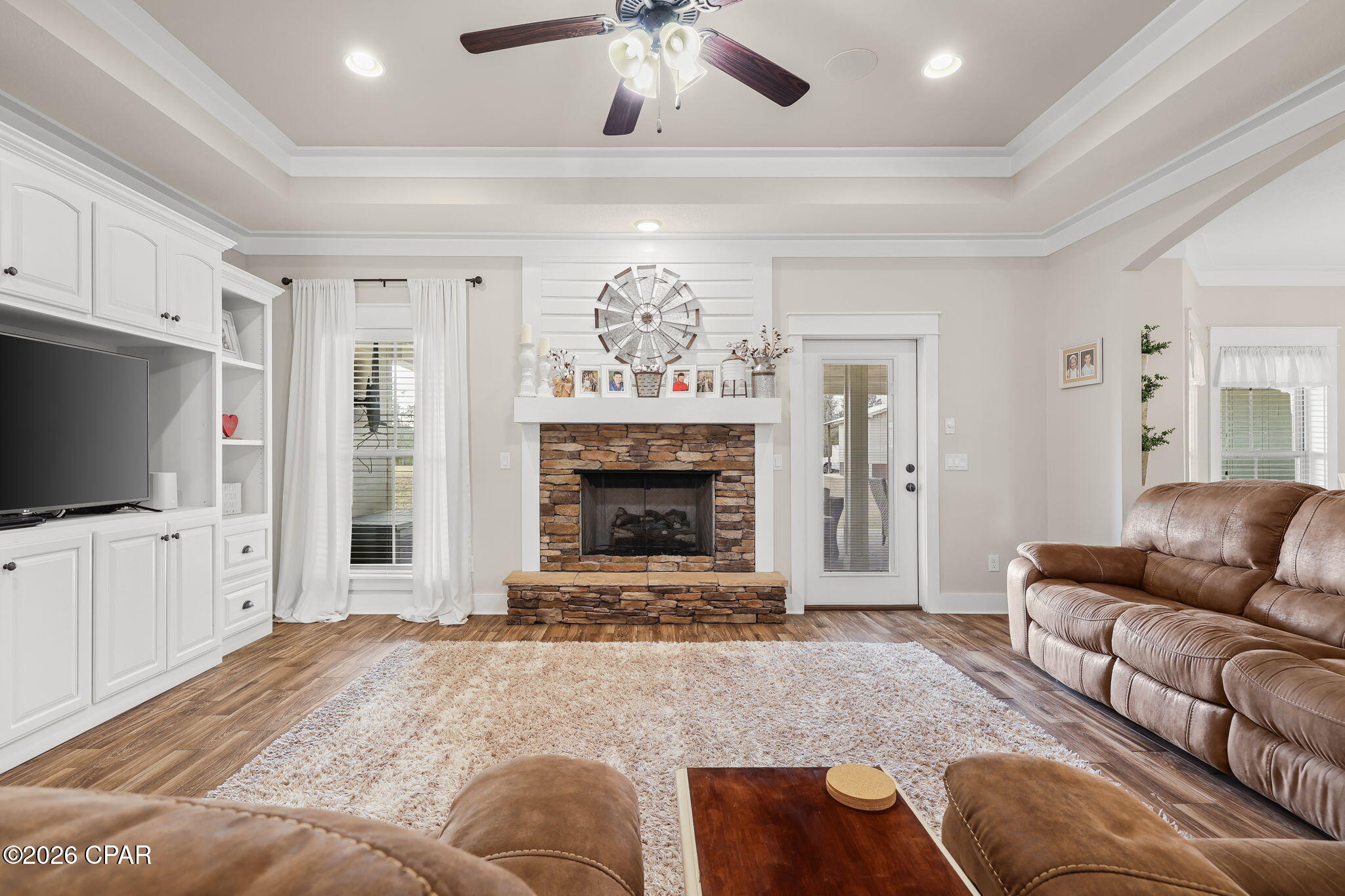 Listing photo id 9 for 4501 Tender Creek Cove