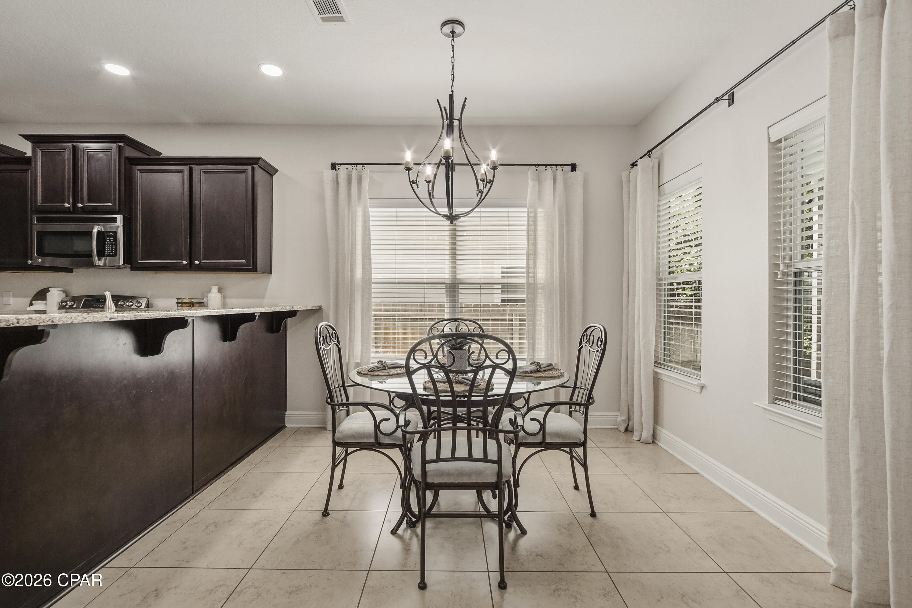 Image 17 For 76 Mosaic Oaks Circle