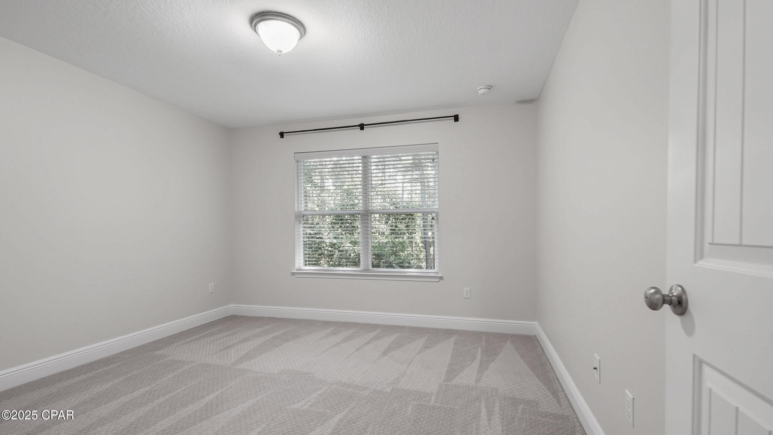 Image 48 For 76 Mosaic Oaks Circle