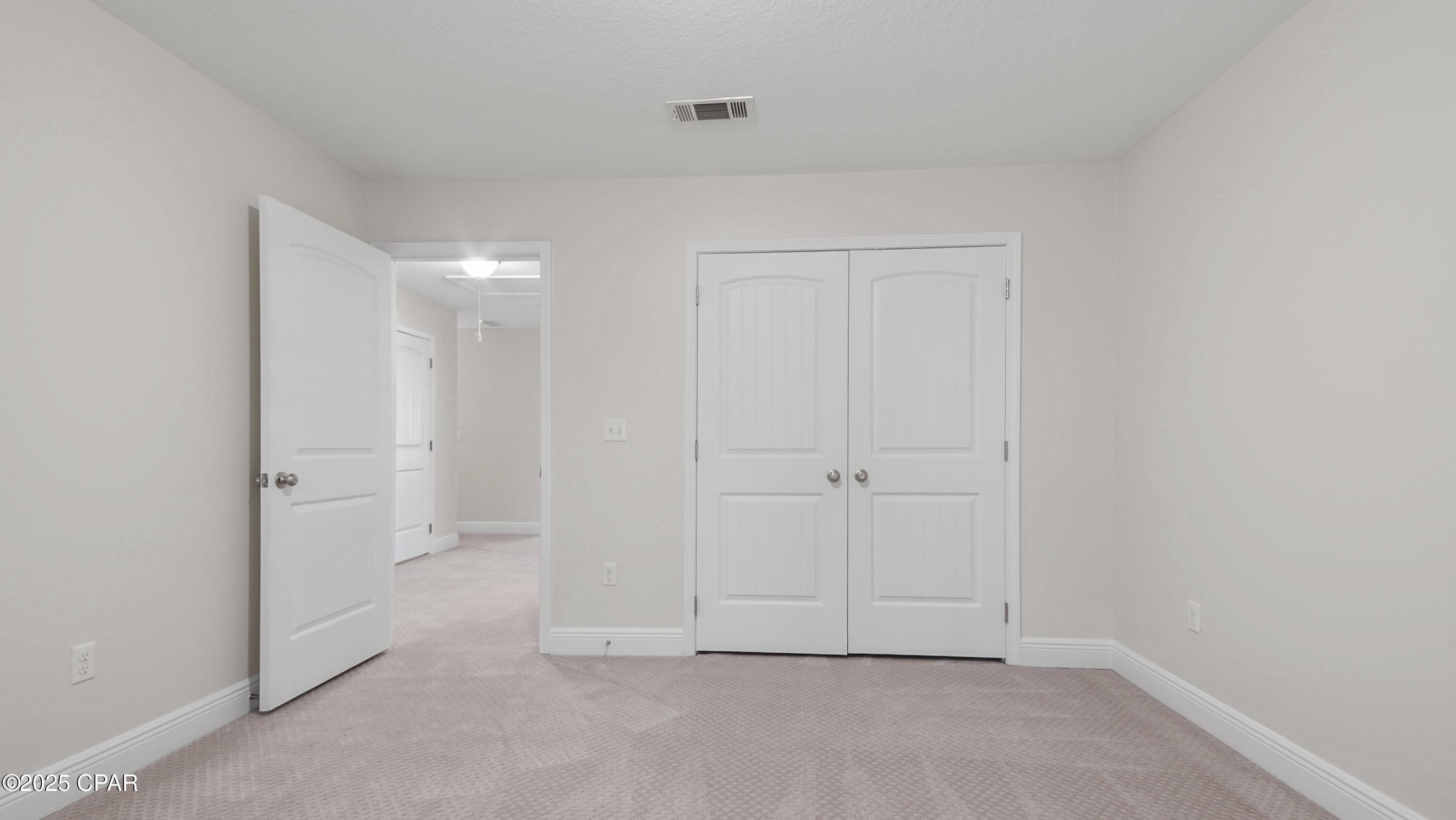 Image 49 For 76 Mosaic Oaks Circle