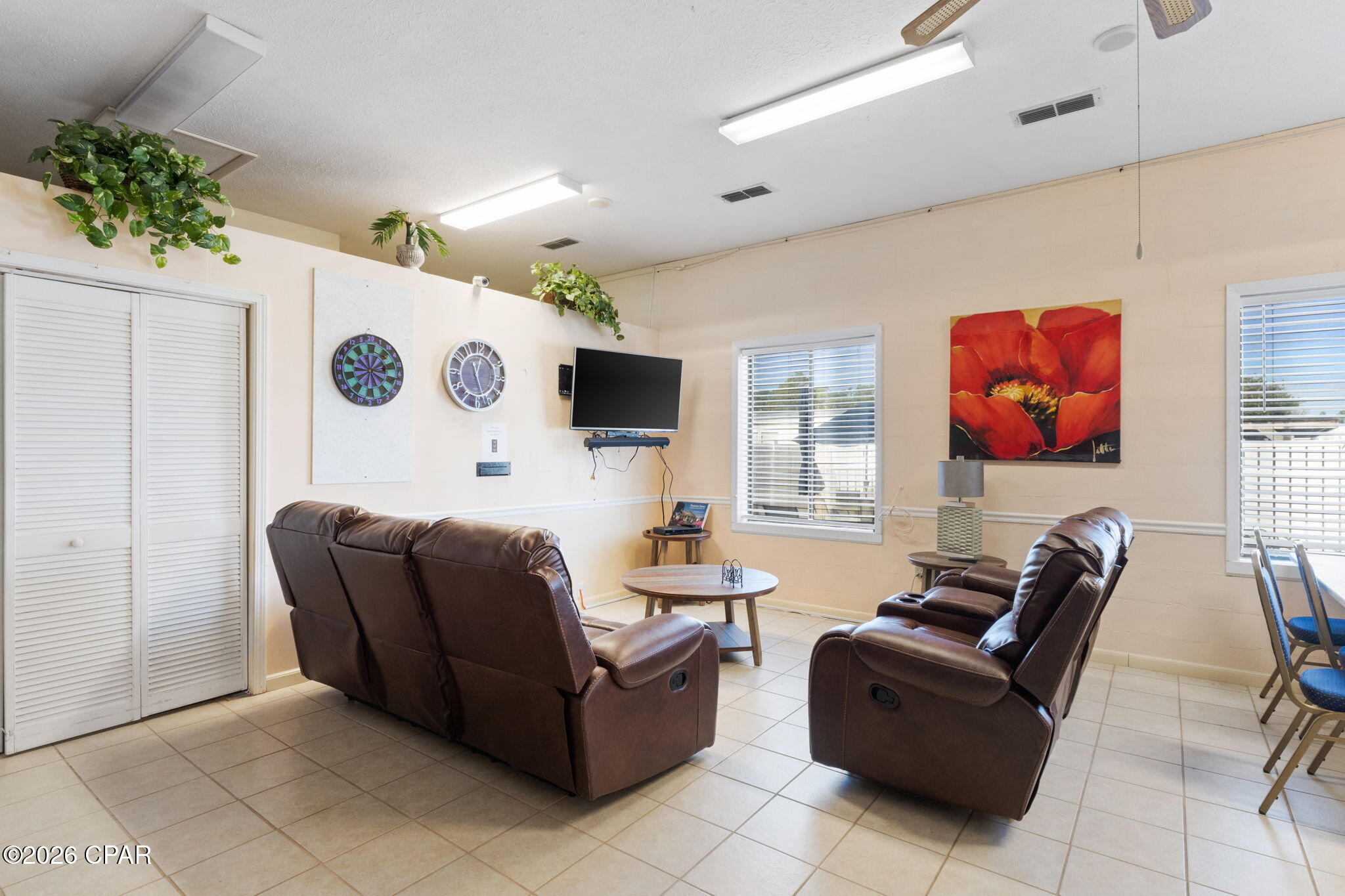 Image 28 For 1623 Acre Circle