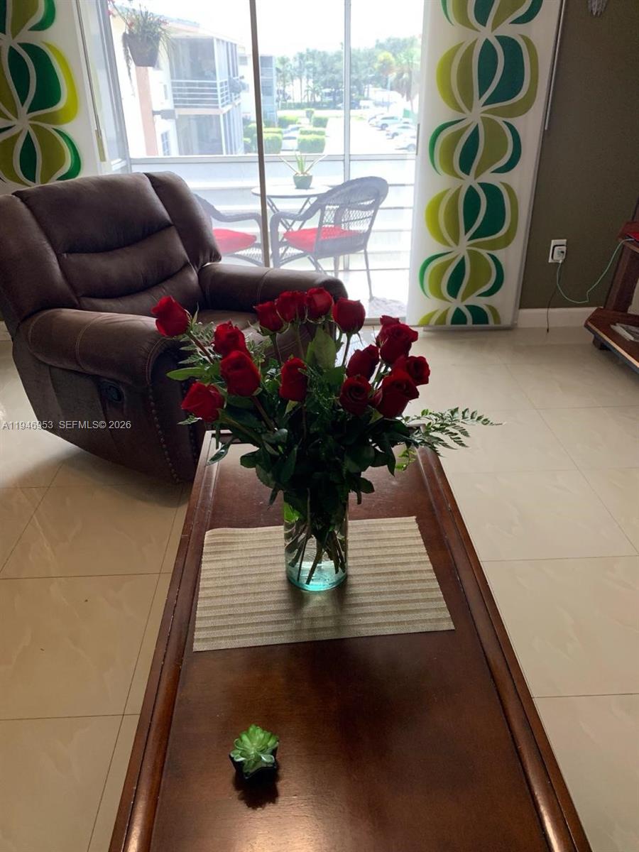 16801-ne-13th-ave-301-miami-fl-33162/hzid_047cb016