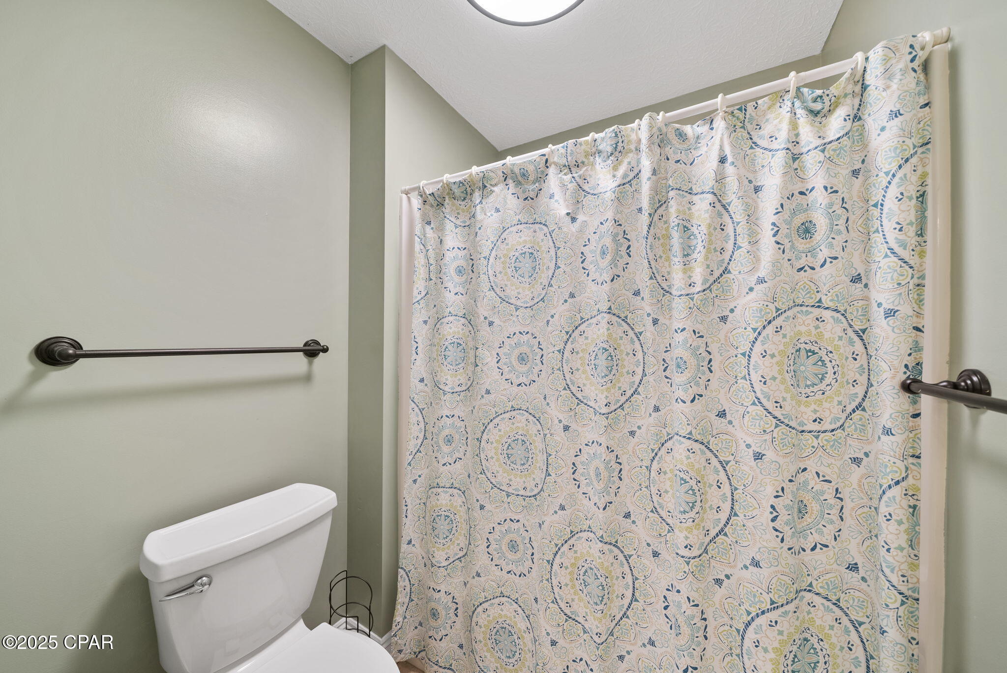 Image 32 For 1609 Inverness Road