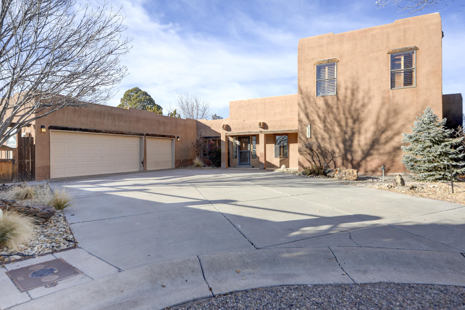 Homes for sale in Los Ranchos, NM | 6425 Guadalupe Pl Nw, Los Ranchos, NM 87107 | MLS# 1096832