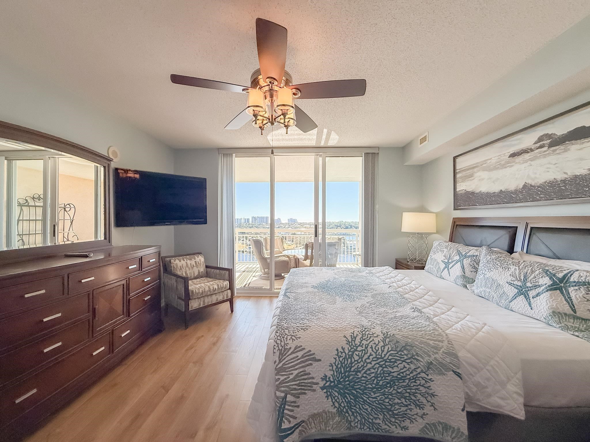 4801 Harbour Pointe Dr.