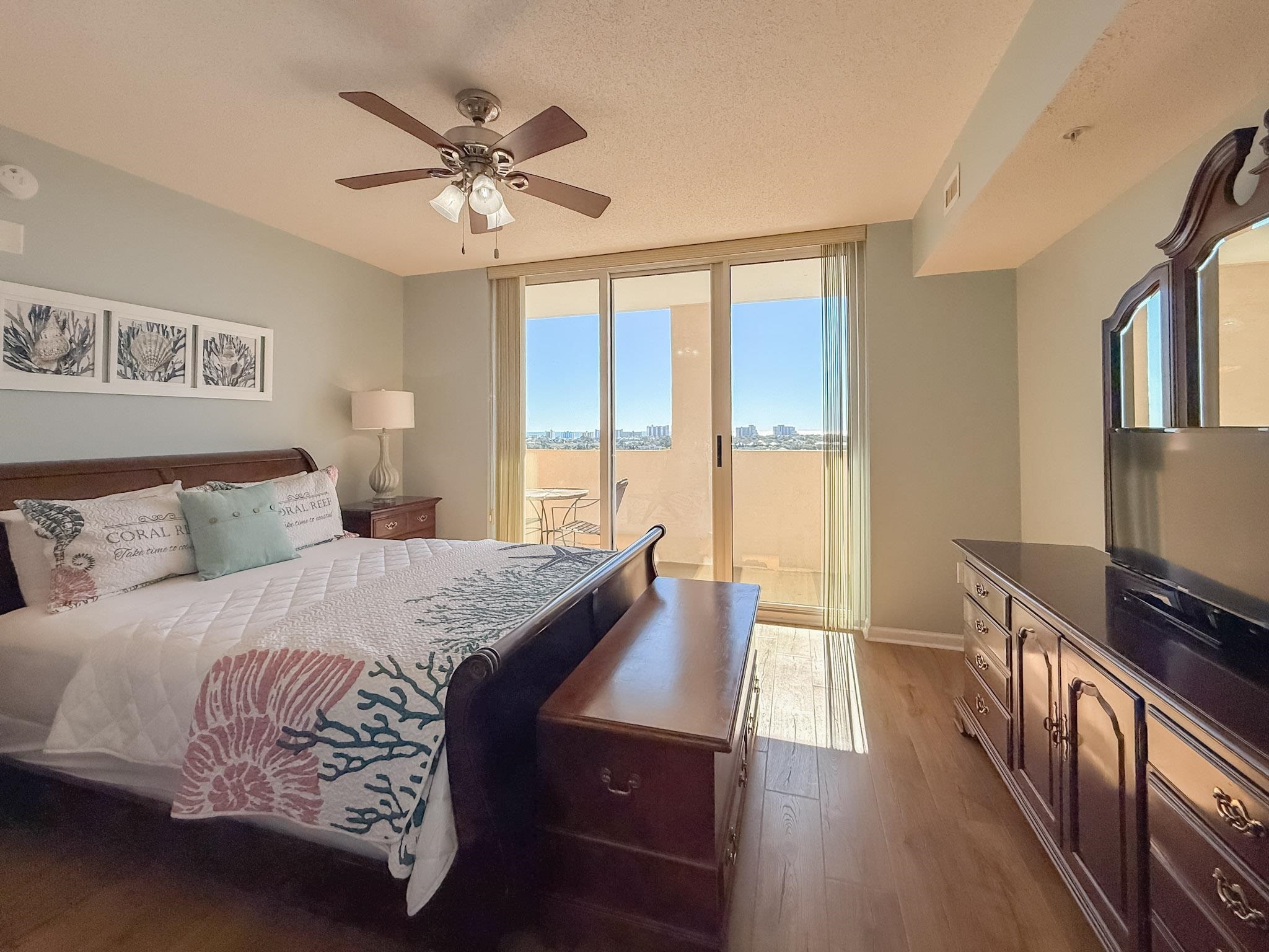 4801 Harbour Pointe Dr.