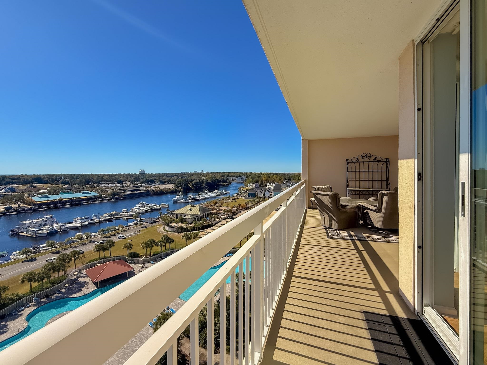 4801 Harbour Pointe Dr.