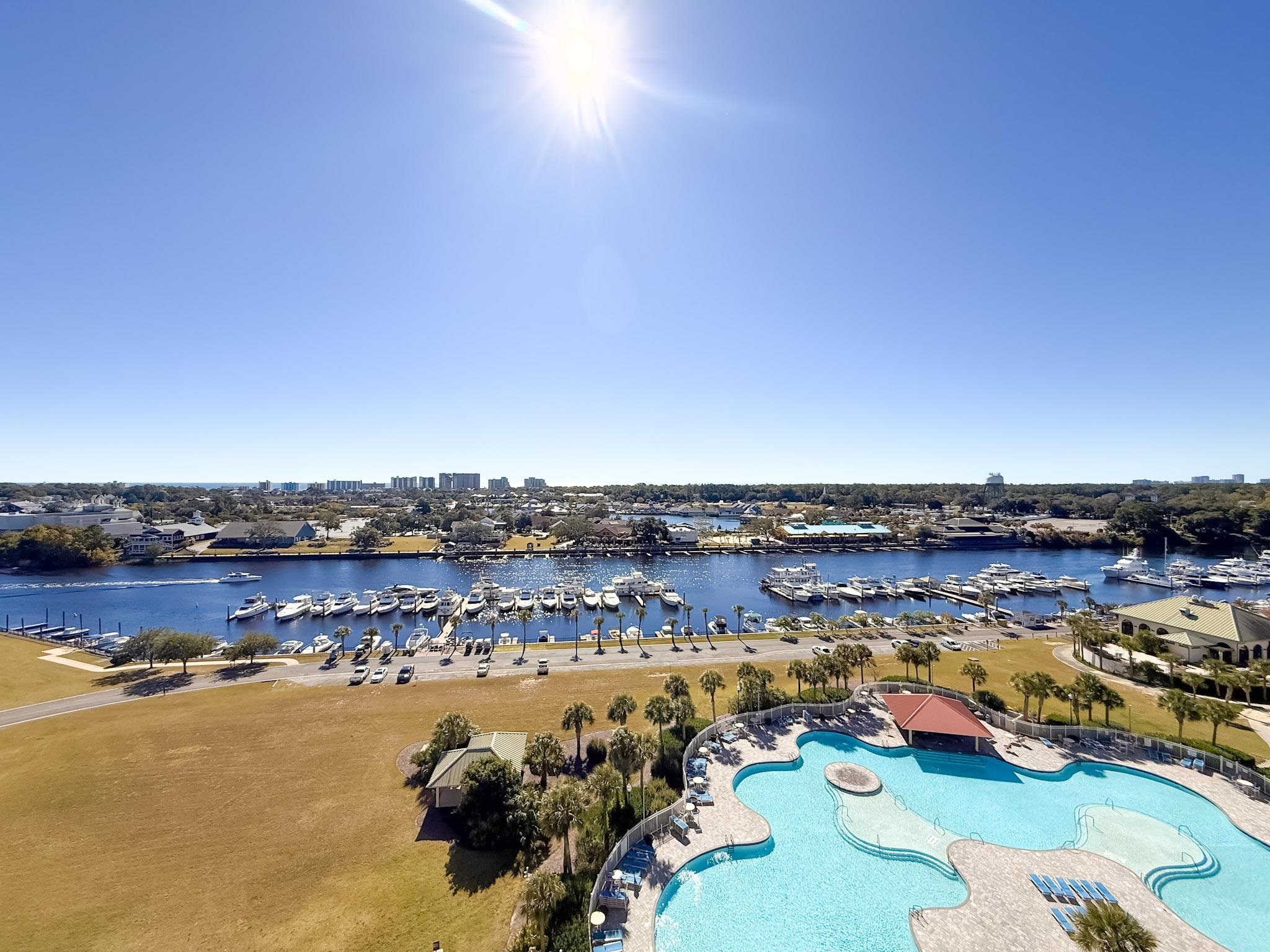 4801 Harbour Pointe Dr.