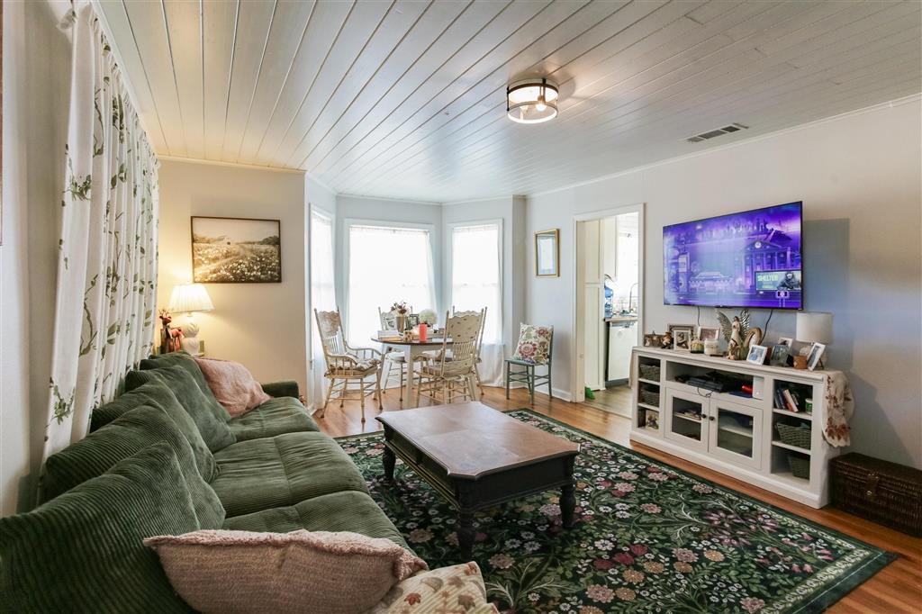 3809 Common Street — photo 2