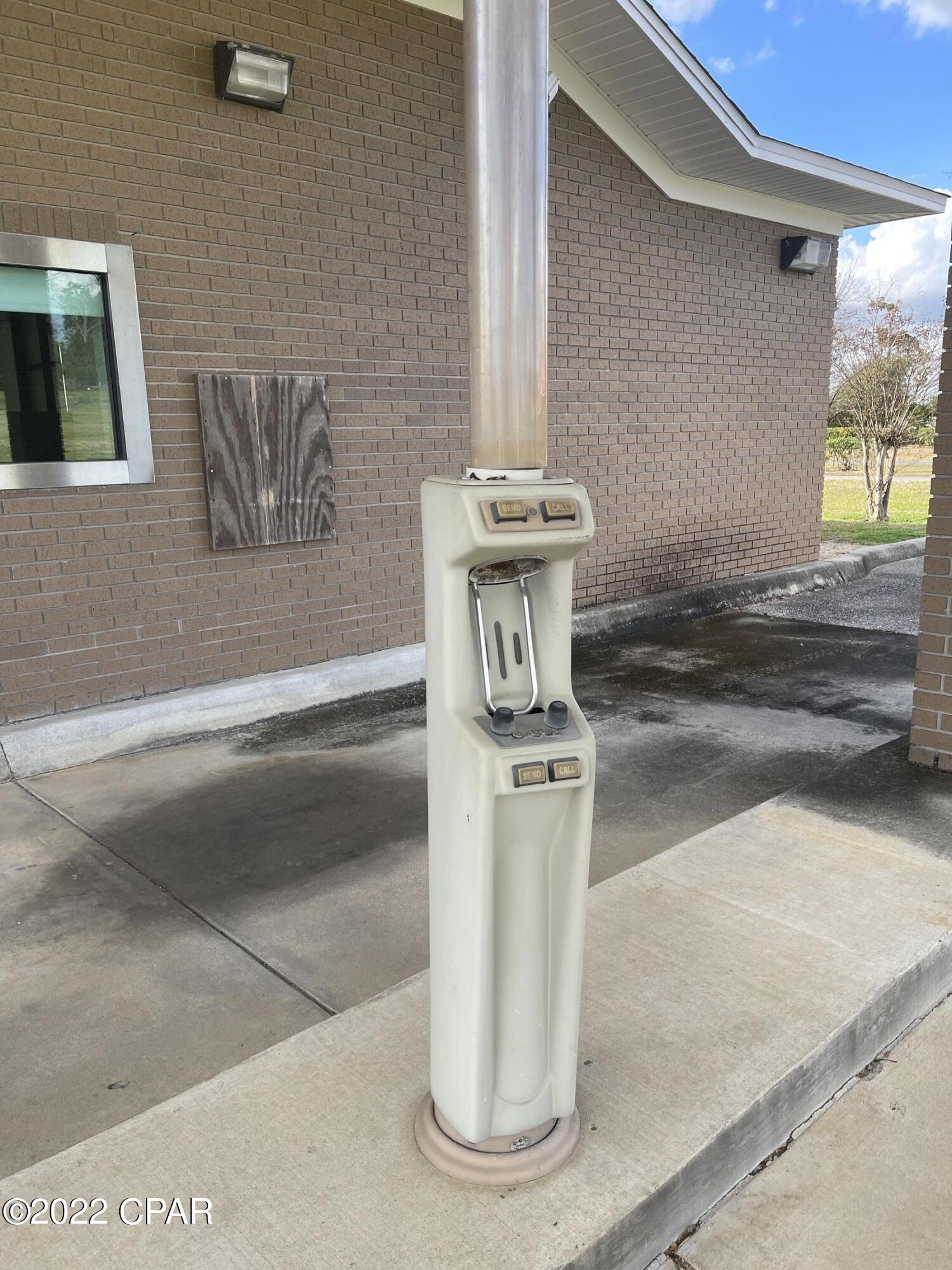 Image 41 For 25463 Main Street