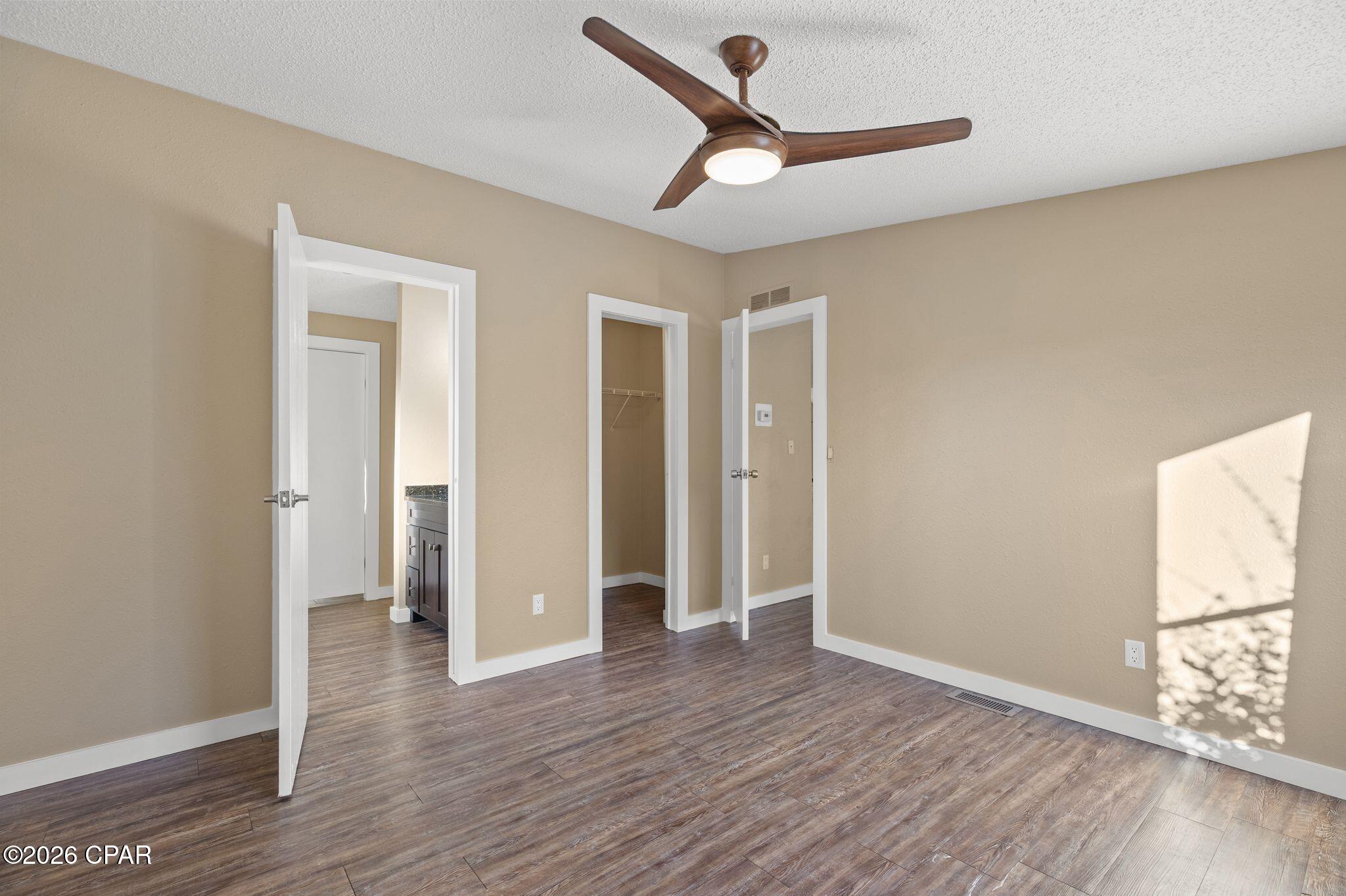 Image 17 For 640 Lagoon Oaks Circle