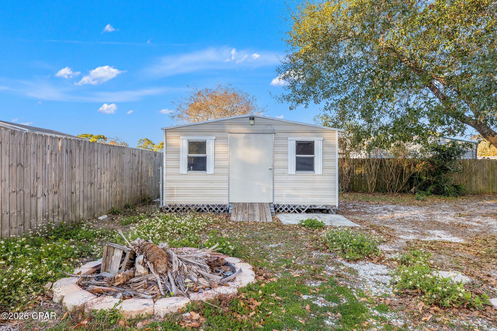 Image 27 For 640 Lagoon Oaks Circle