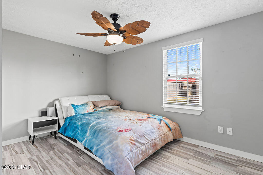 Image 22 For 806 Huntington Drive