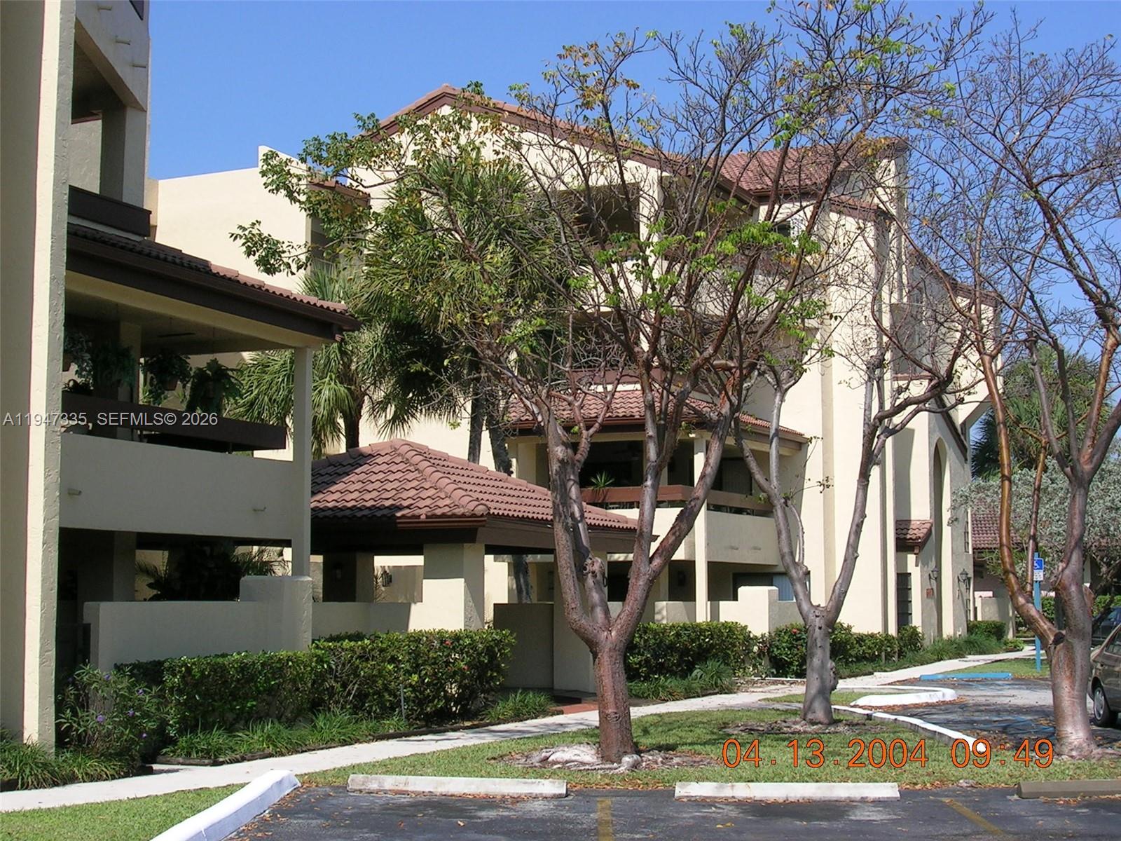 Kenland Bend North Condo