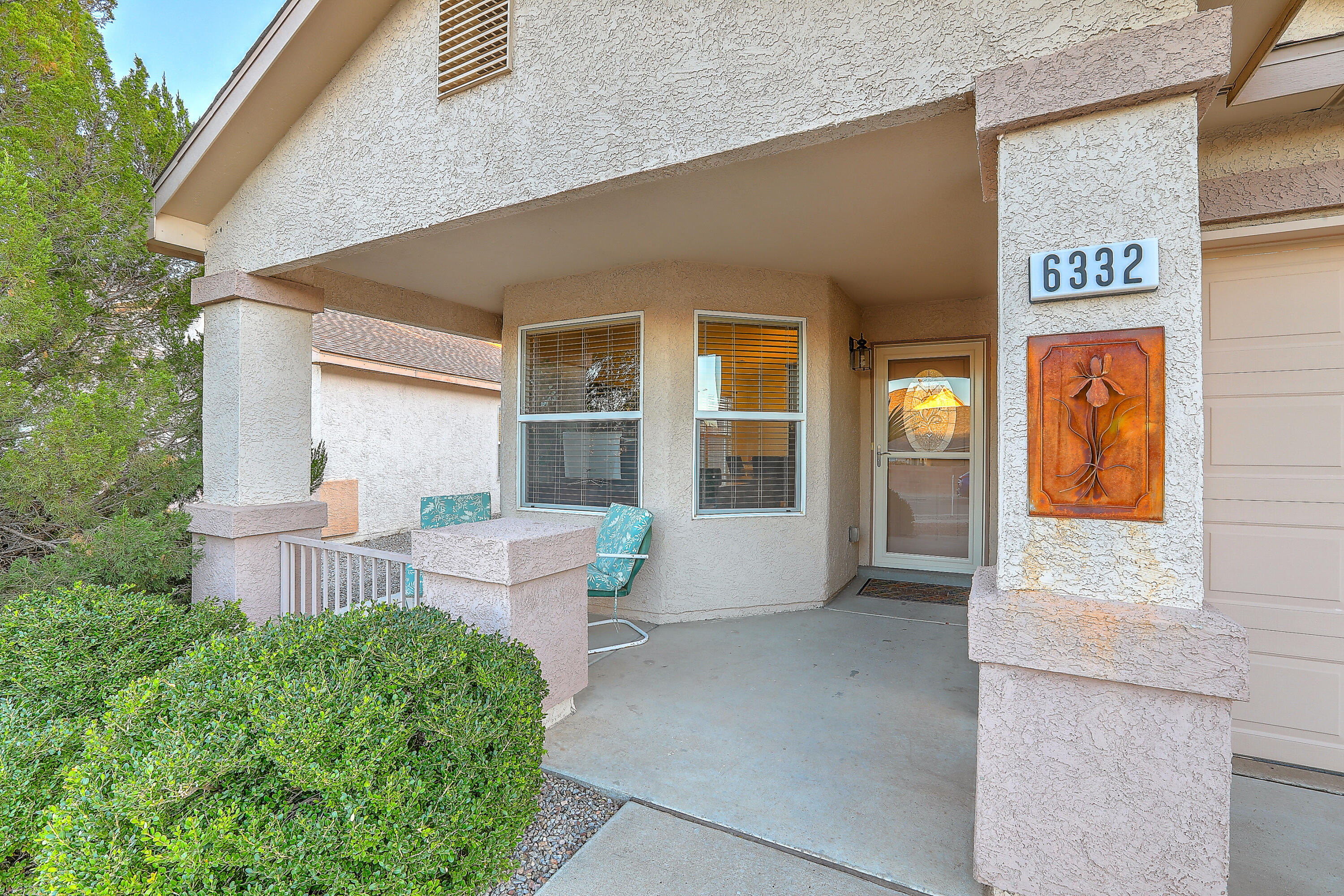 6332 Calle Tesoro, Albuquerque NM 87114