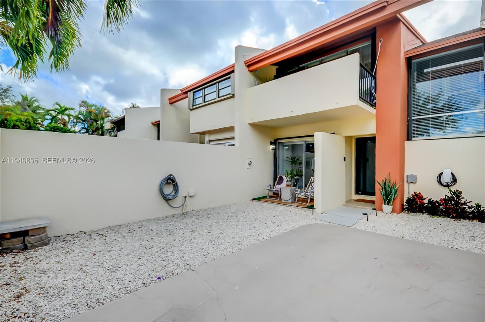 Sunset Park Lake Villas Se