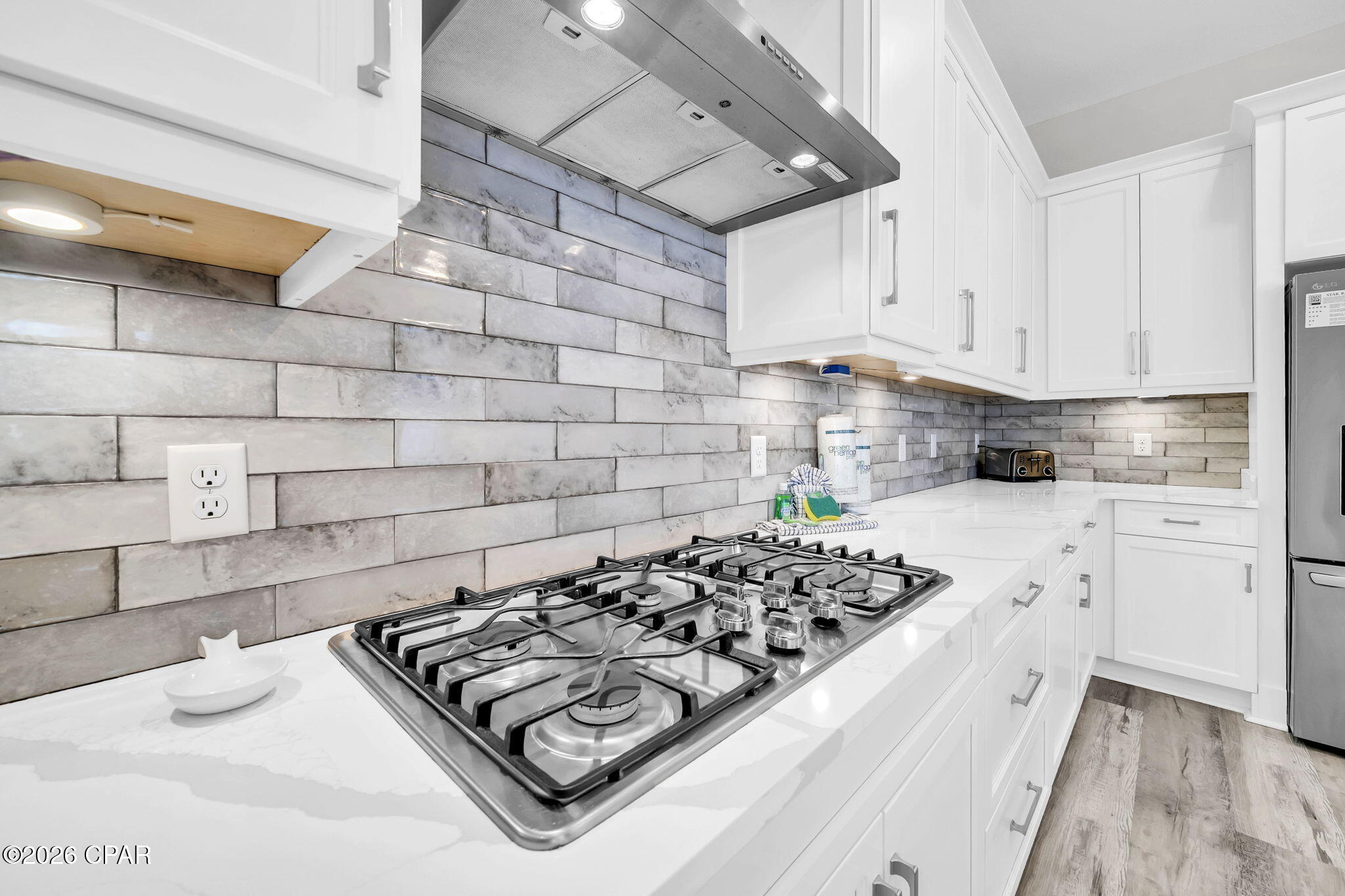 Image 20 For 19912 Front Beach Road