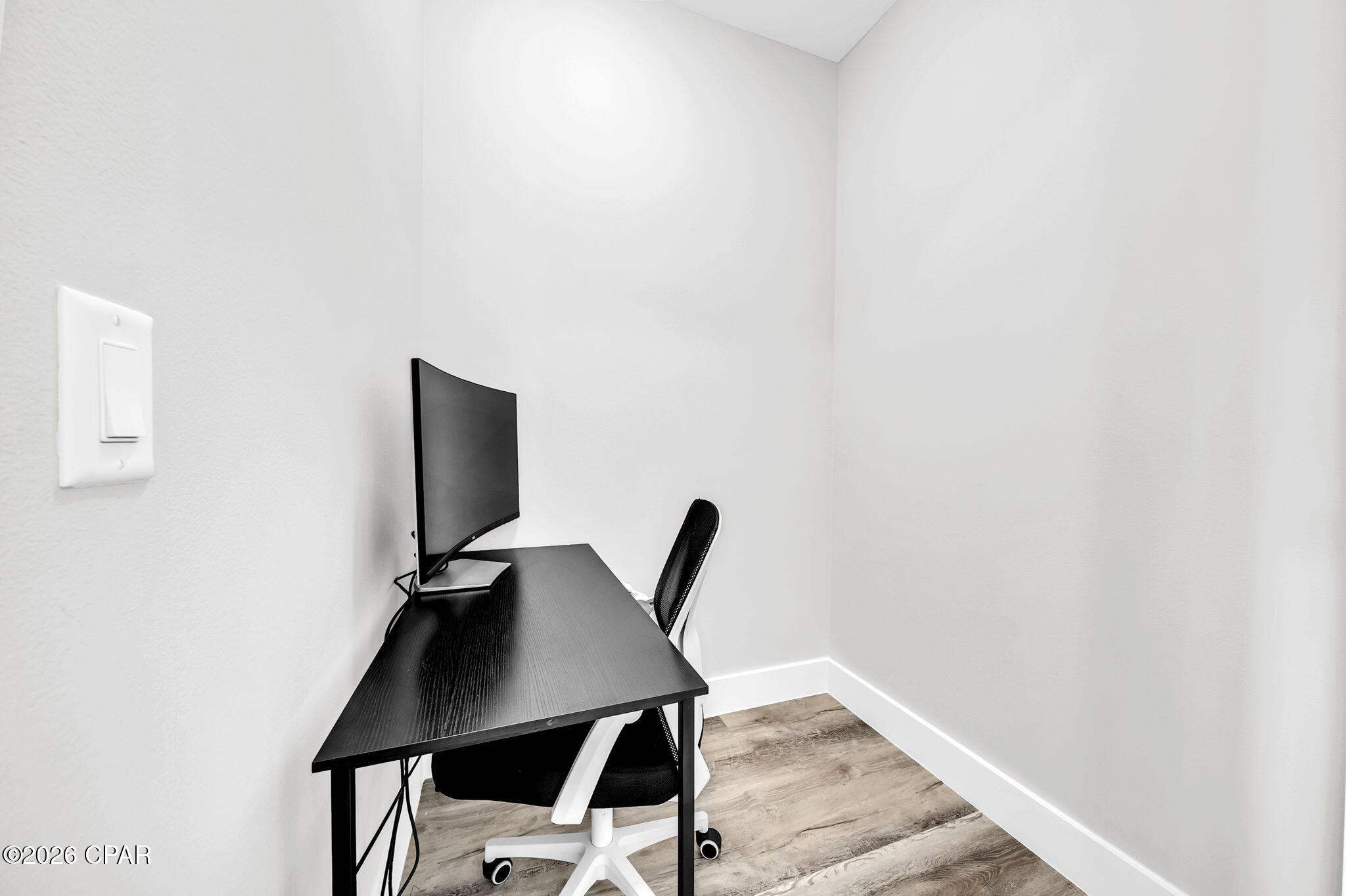 Image 41 For 19912 Front Beach Road