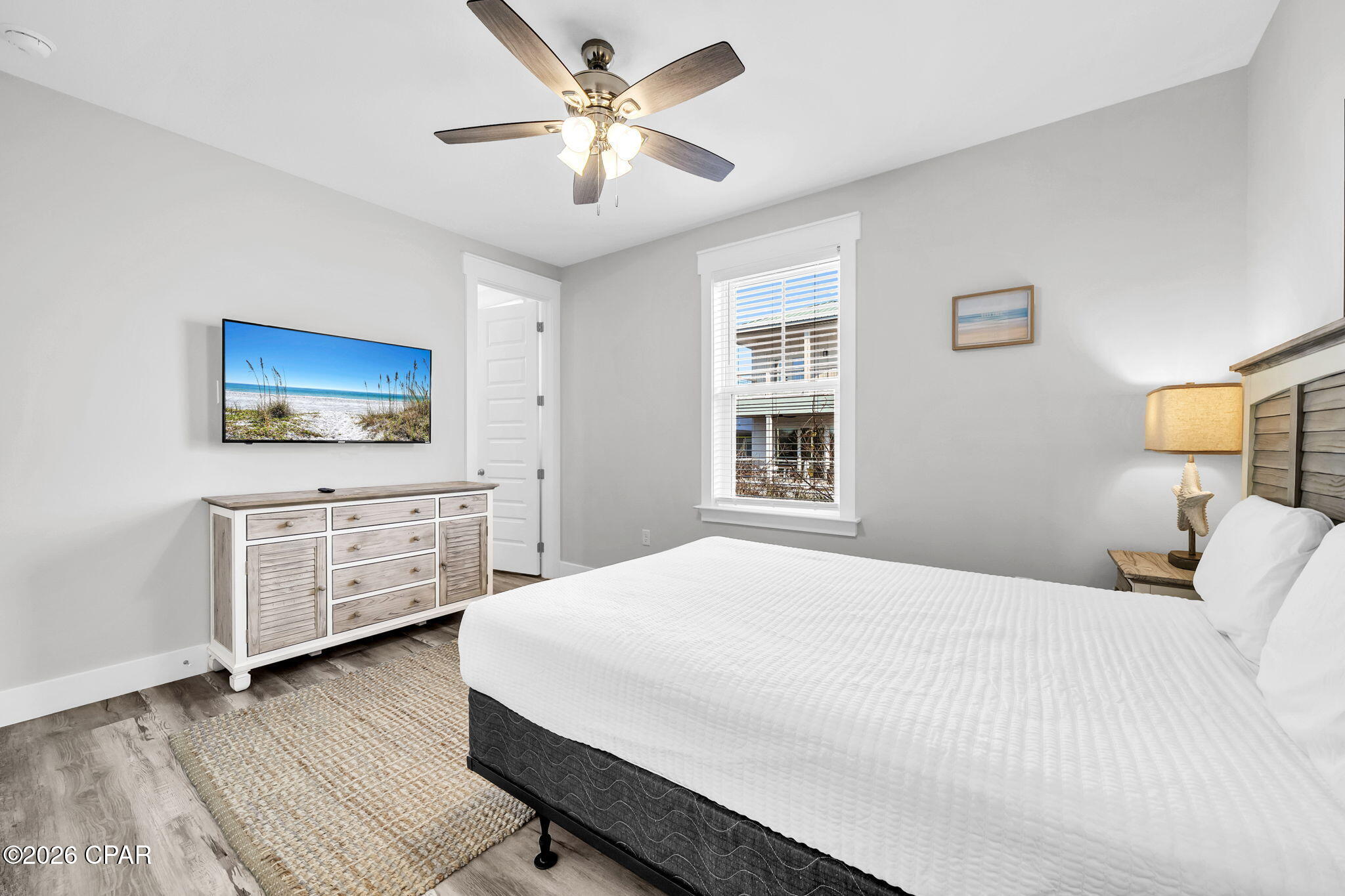 Image 43 For 19912 Front Beach Road